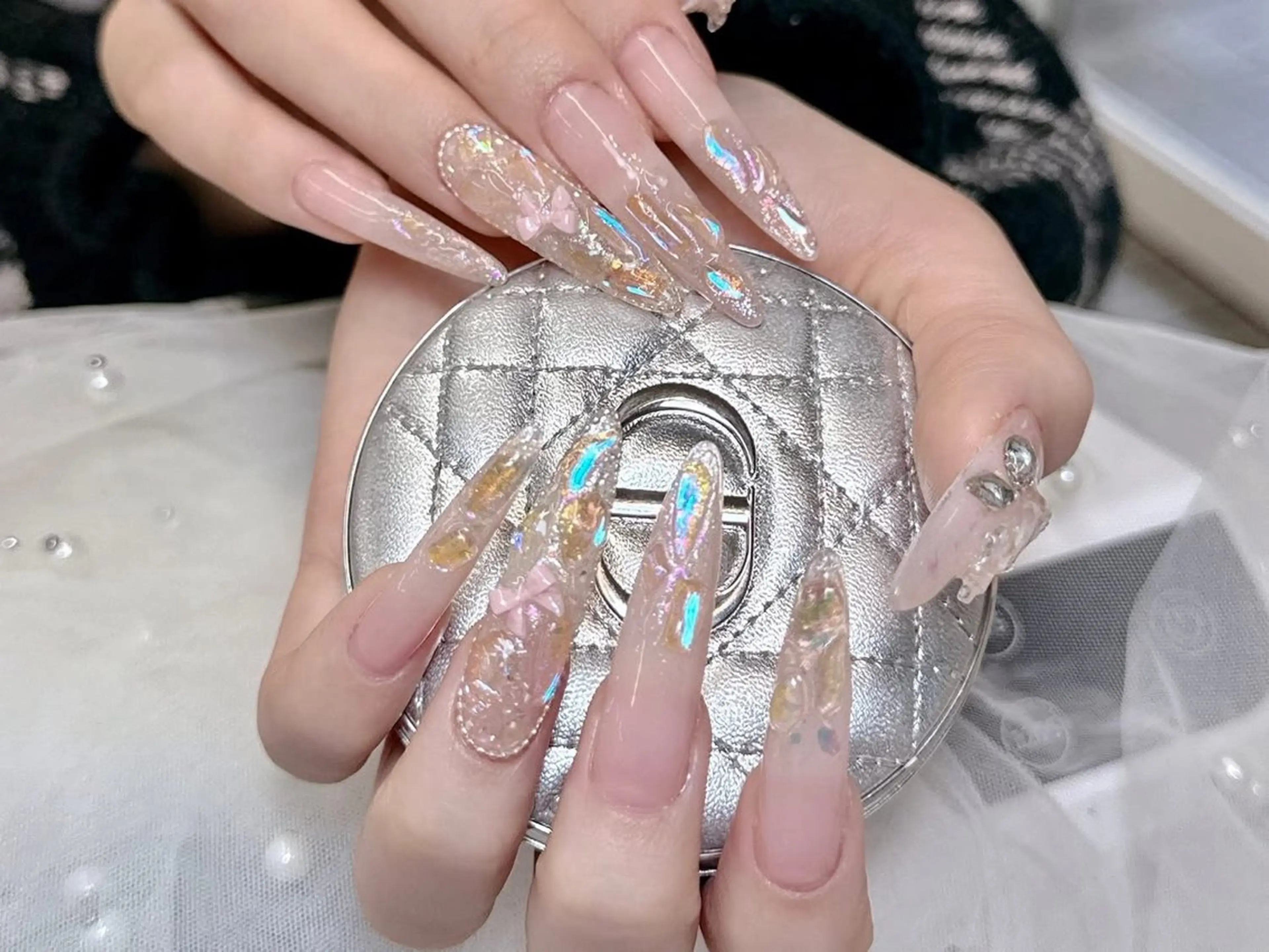 ネイル ハンドネイル T. Leeのネイルデザイン