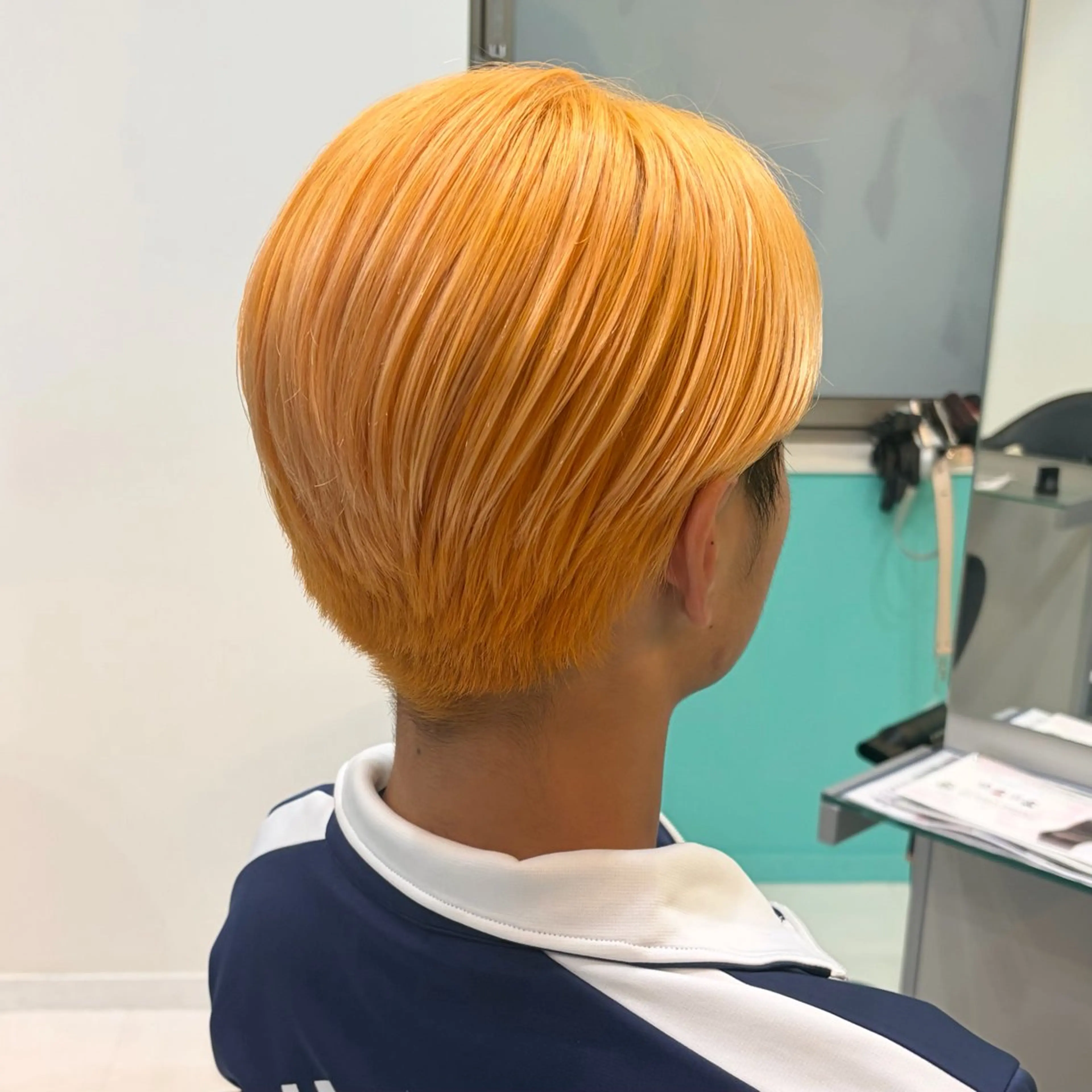 ショート カラー メンズ キッズ オレンジ イエローカラー ヘアカラー デザインカラー/ ボブ/Natsukiのヘアスタイル