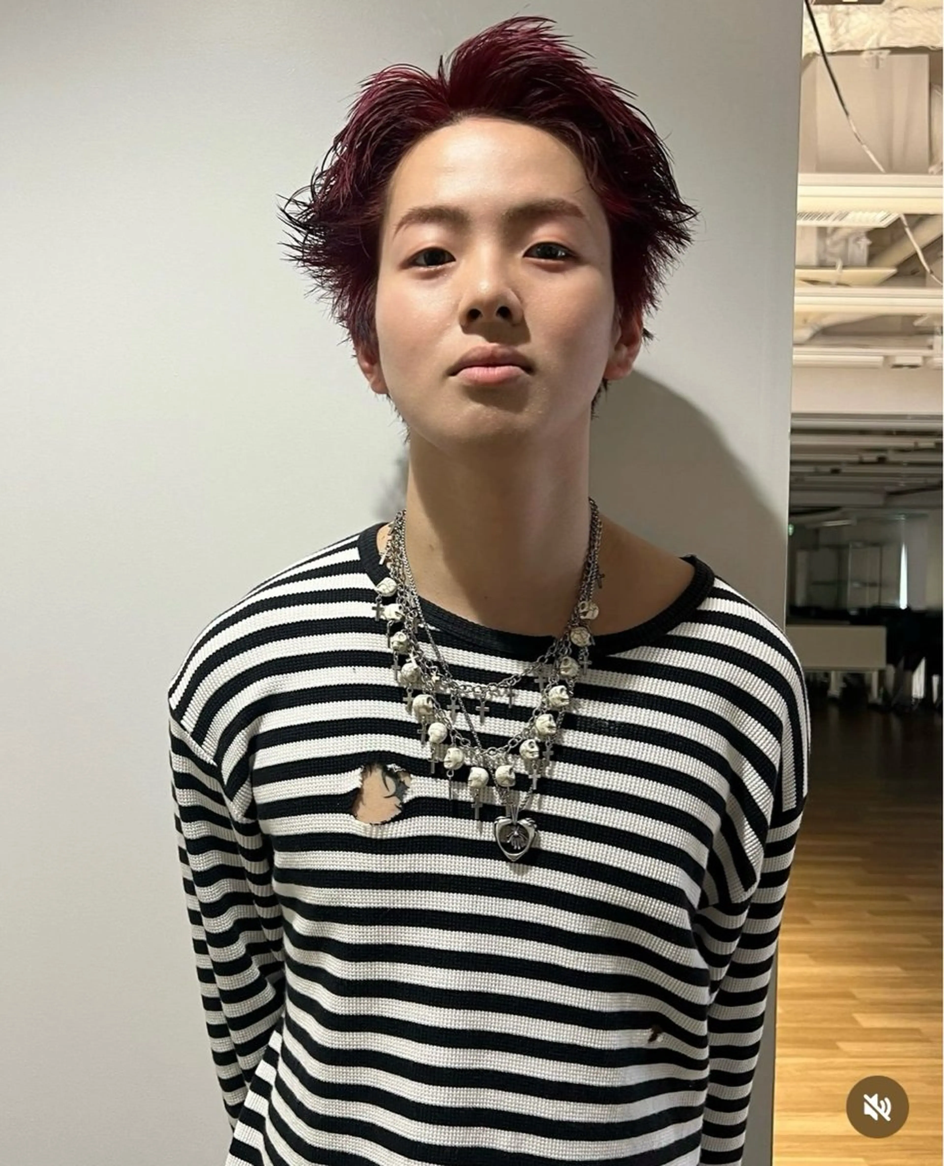 メンズ メンズブリーチ メンズパーマ メンズショート スパイキーショート 名古屋美容室 Sopiリナのヘアスタイル