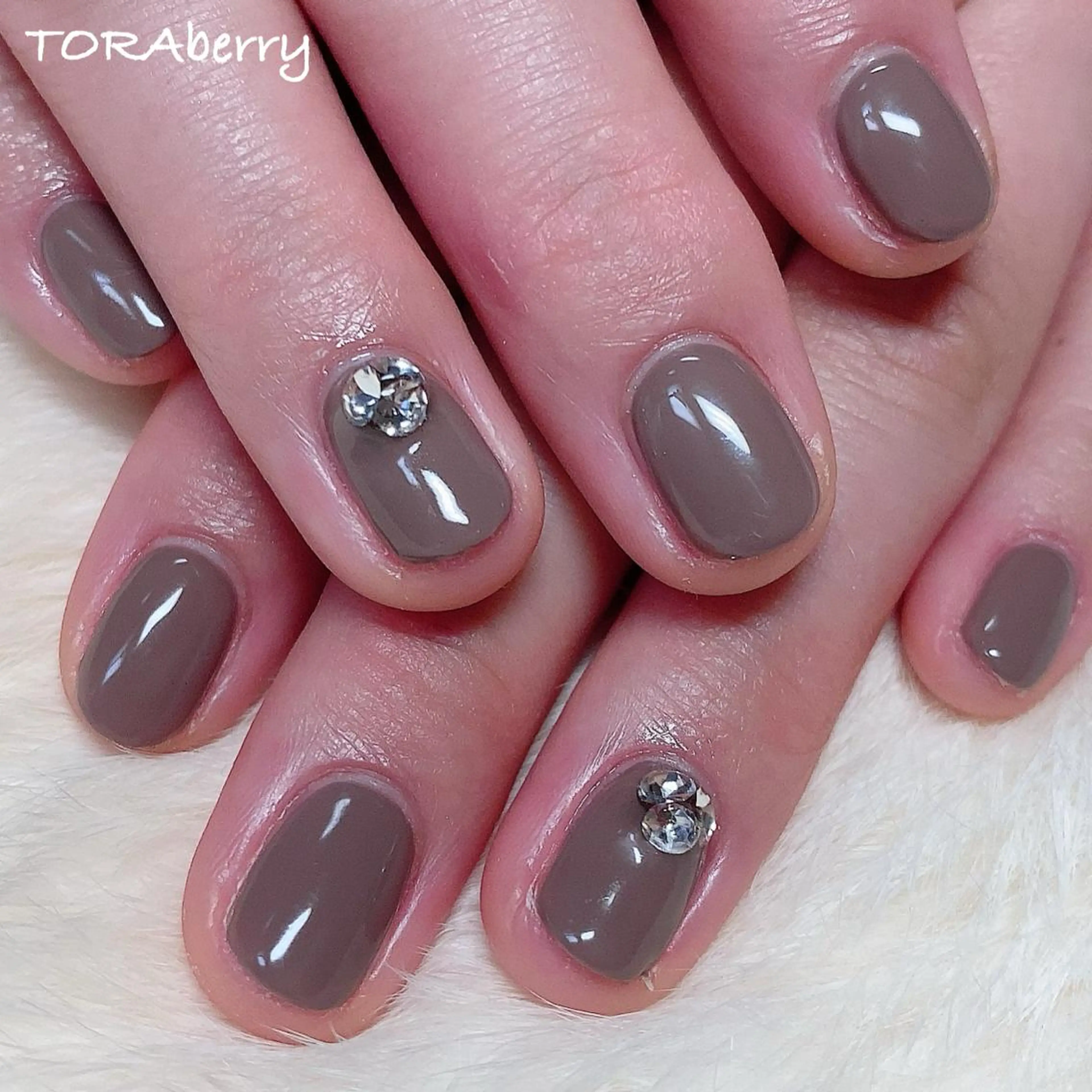 ネイル ワンカラーネイル ハンドネイル ネイリスト なつみのネイルデザイン