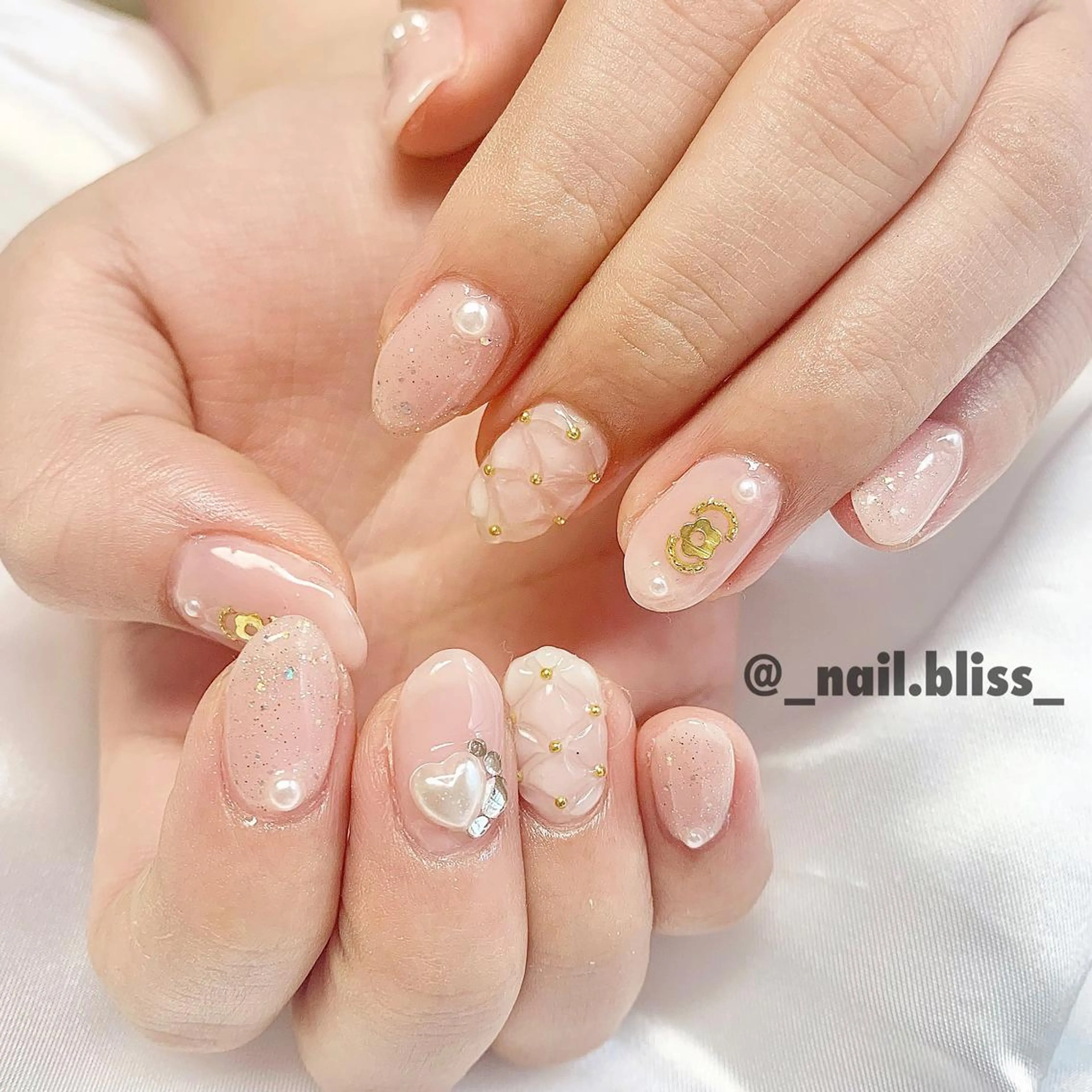 ネイル ハンドネイル NAIL BLISSのネイルデザイン