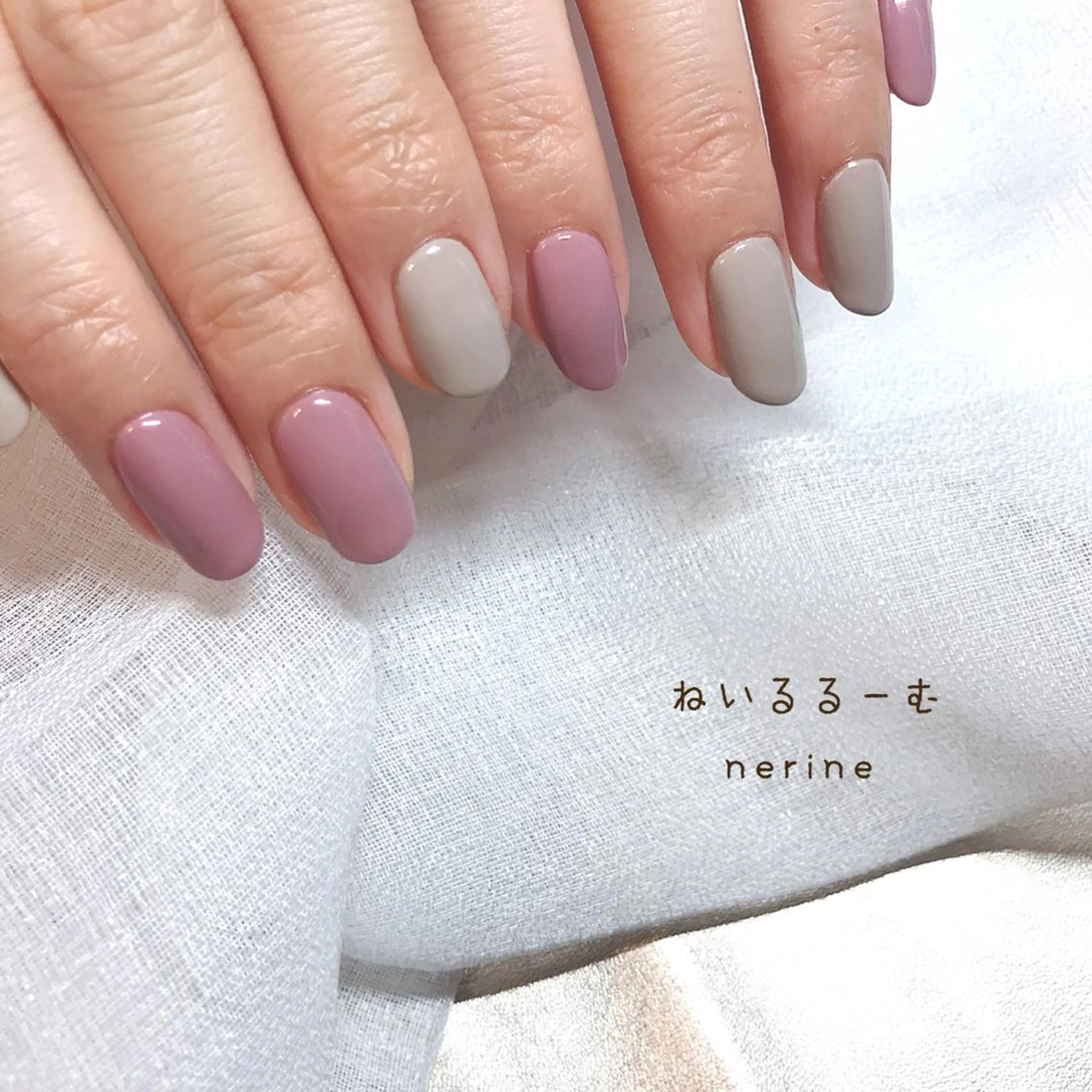 ネイル フットネイル ジェルネイル ニュアンスネイル シンプルネイル ストーンネイル NAILST Naomiのネイルデザイン