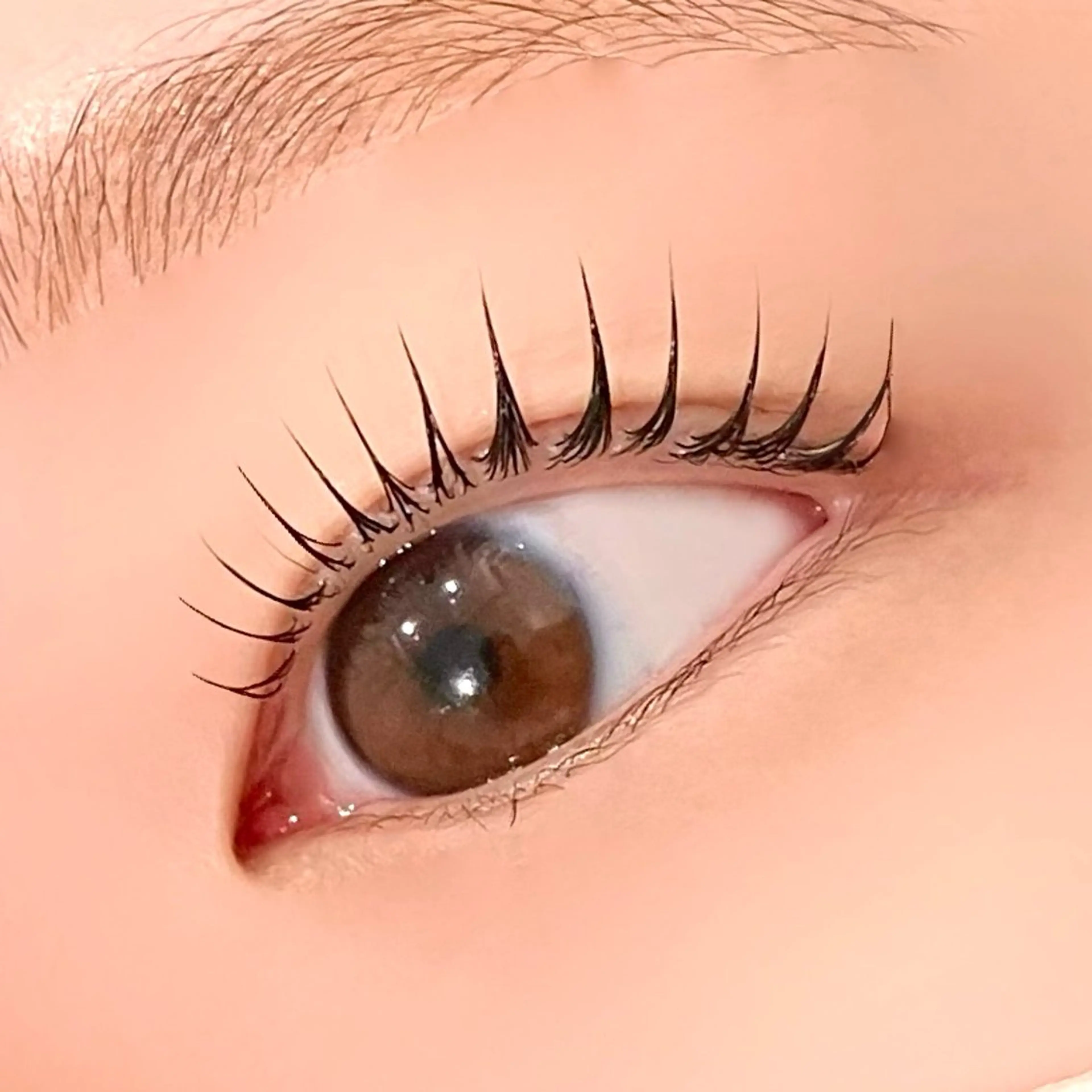 マツエク・マツパ 束感まつ毛 韓国風マツエク パリジェンヌラッシュリフト まつげパーマ 一重×まつ毛パーマ 束感まつげ｜ユキ 高評価｜堀江のマツエク・マツパデザイン