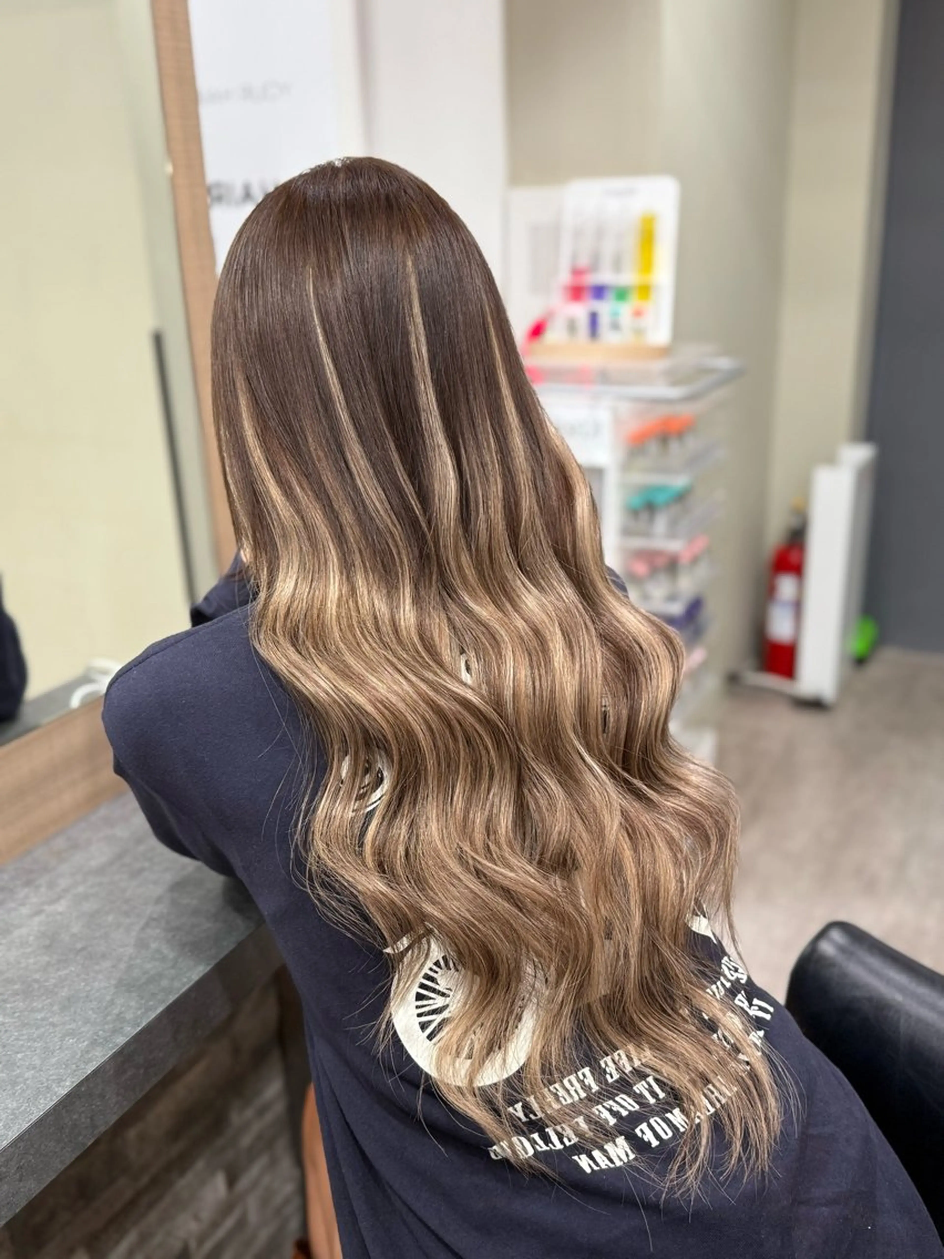 ロング カラー シールエクステ エクステ 髪質改善 ロング カット ヘアカラー エクステ 横浜/ケアブリーチ /人毛エクステのヘアスタイル