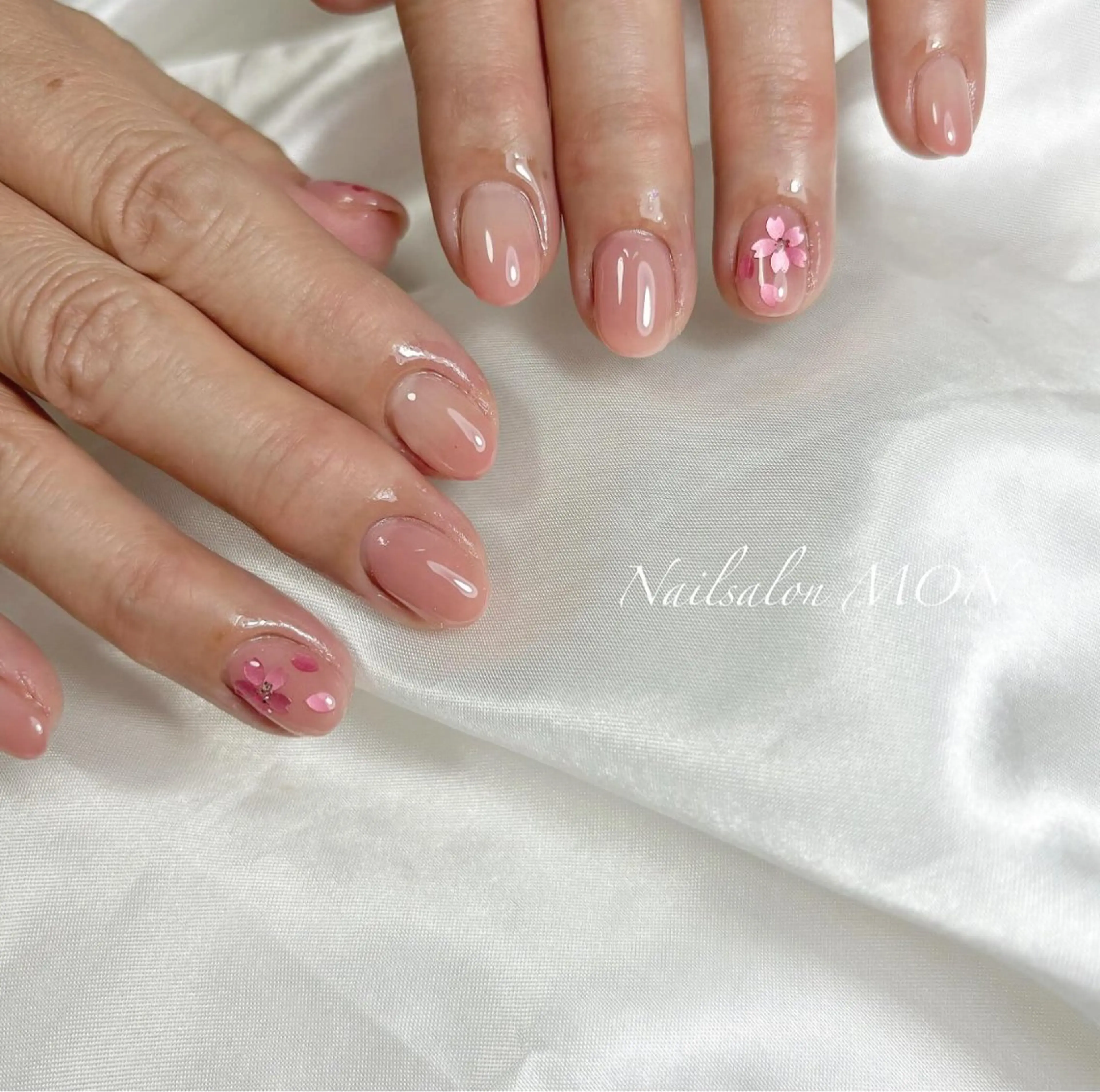 ネイル ハンドネイル Nailsalon MONのネイルデザイン