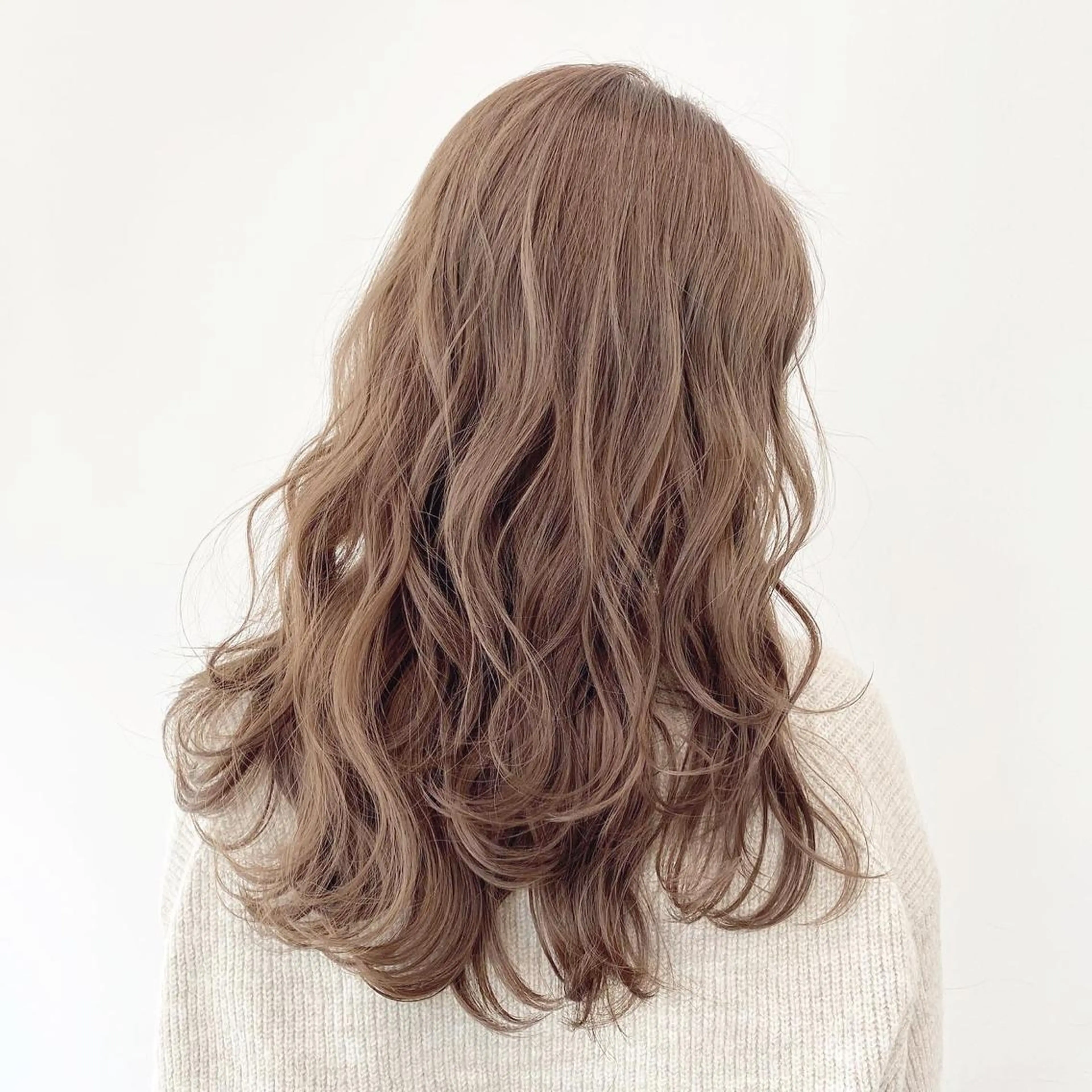 ミディアム カラー ベージュカラー ブリーチ ブリーチなしカラー ピンクカラー ピンクベージュ ヘアカラー トリートメント 【ブリーチカラー】 🌈ALIVE若山葵のヘアスタイル