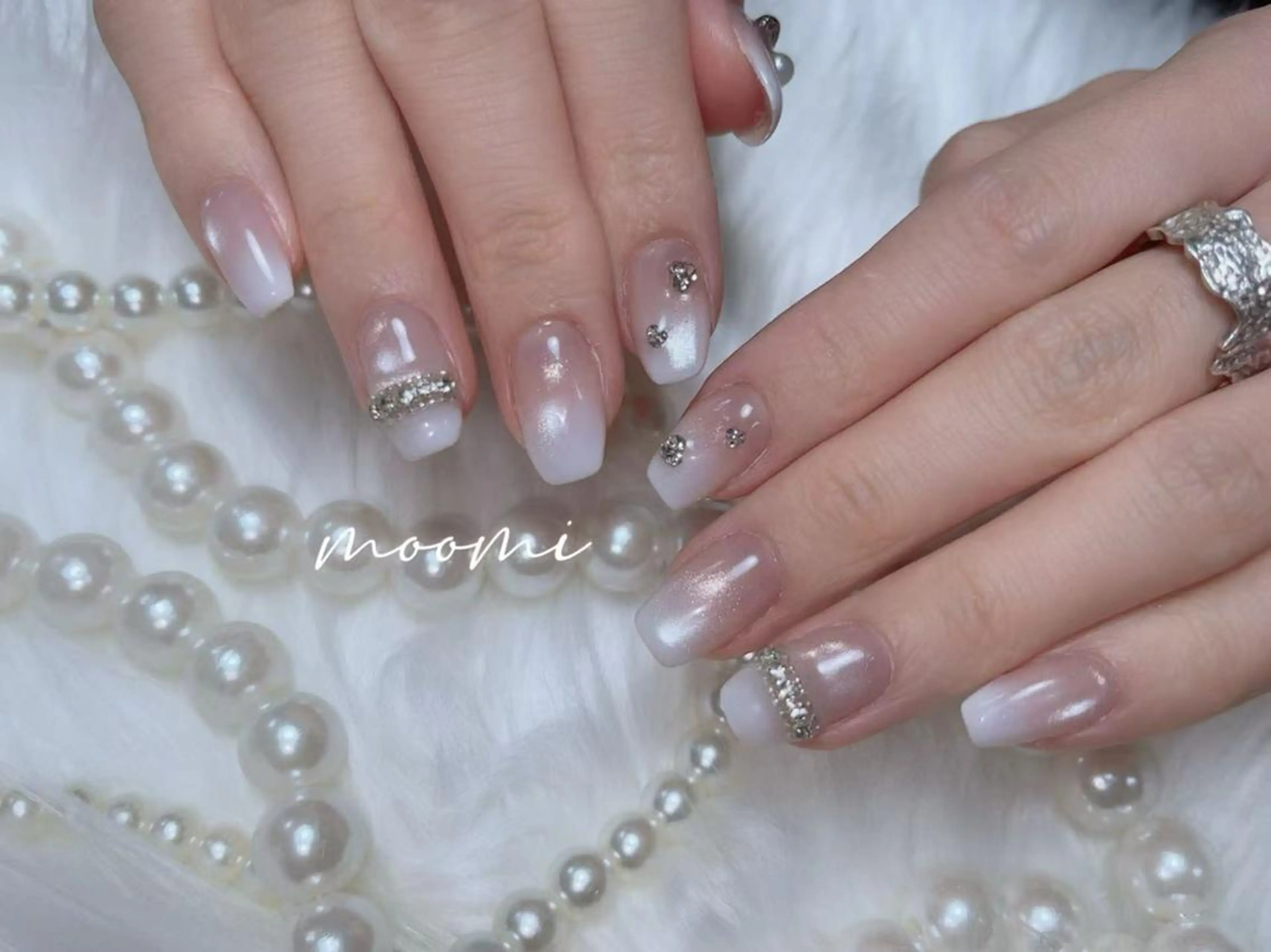 ネイル 長さ出し ジェルネイル グラデーション 韓国ネイル マグネットネイル moomi nail スカルプ専門のネイルデザイン