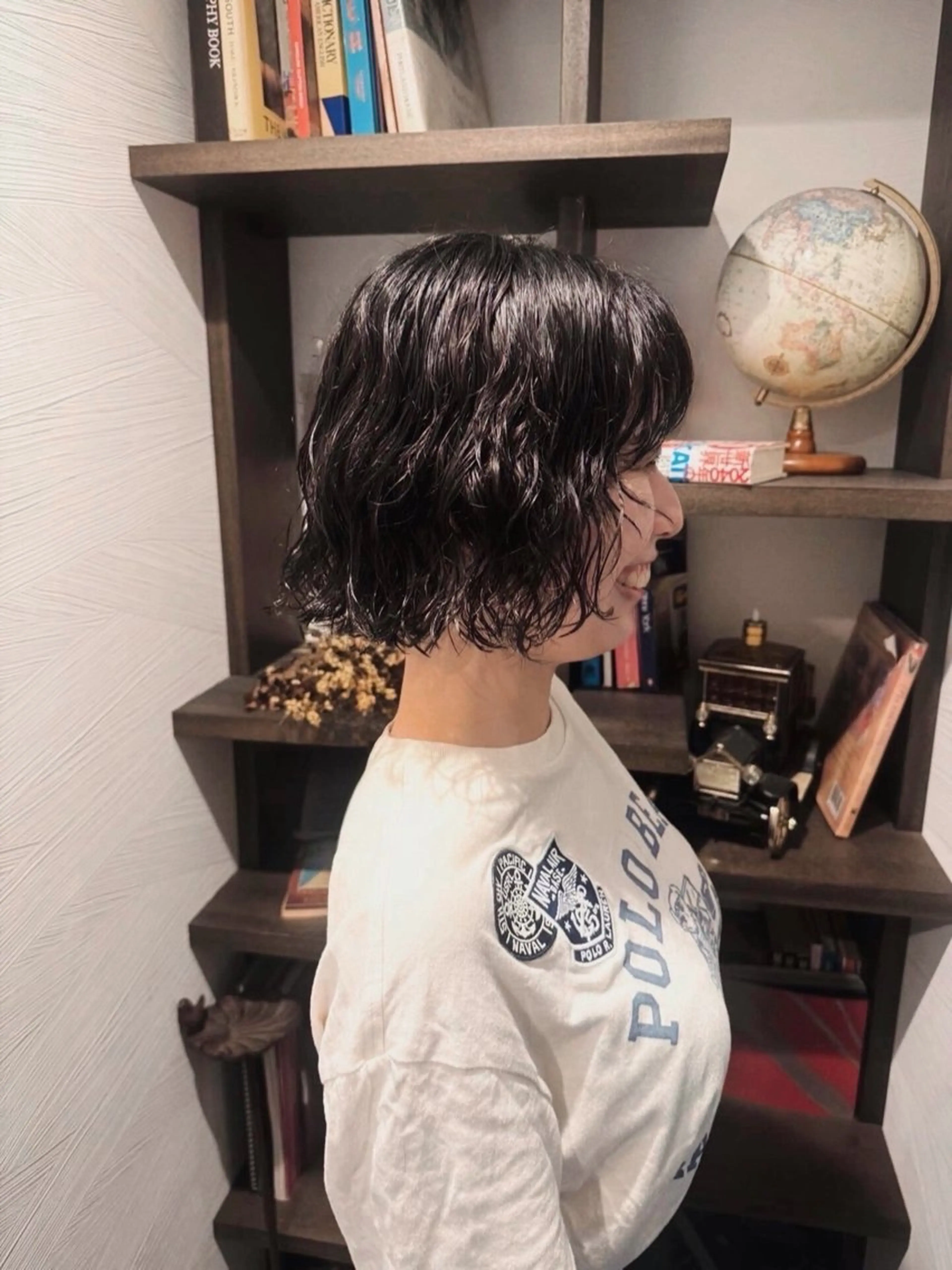 ショート カラー パーマ BROWN nakano所属・mina 🐈‍⬛ ラフな似合わせヘアのヘアスタイル