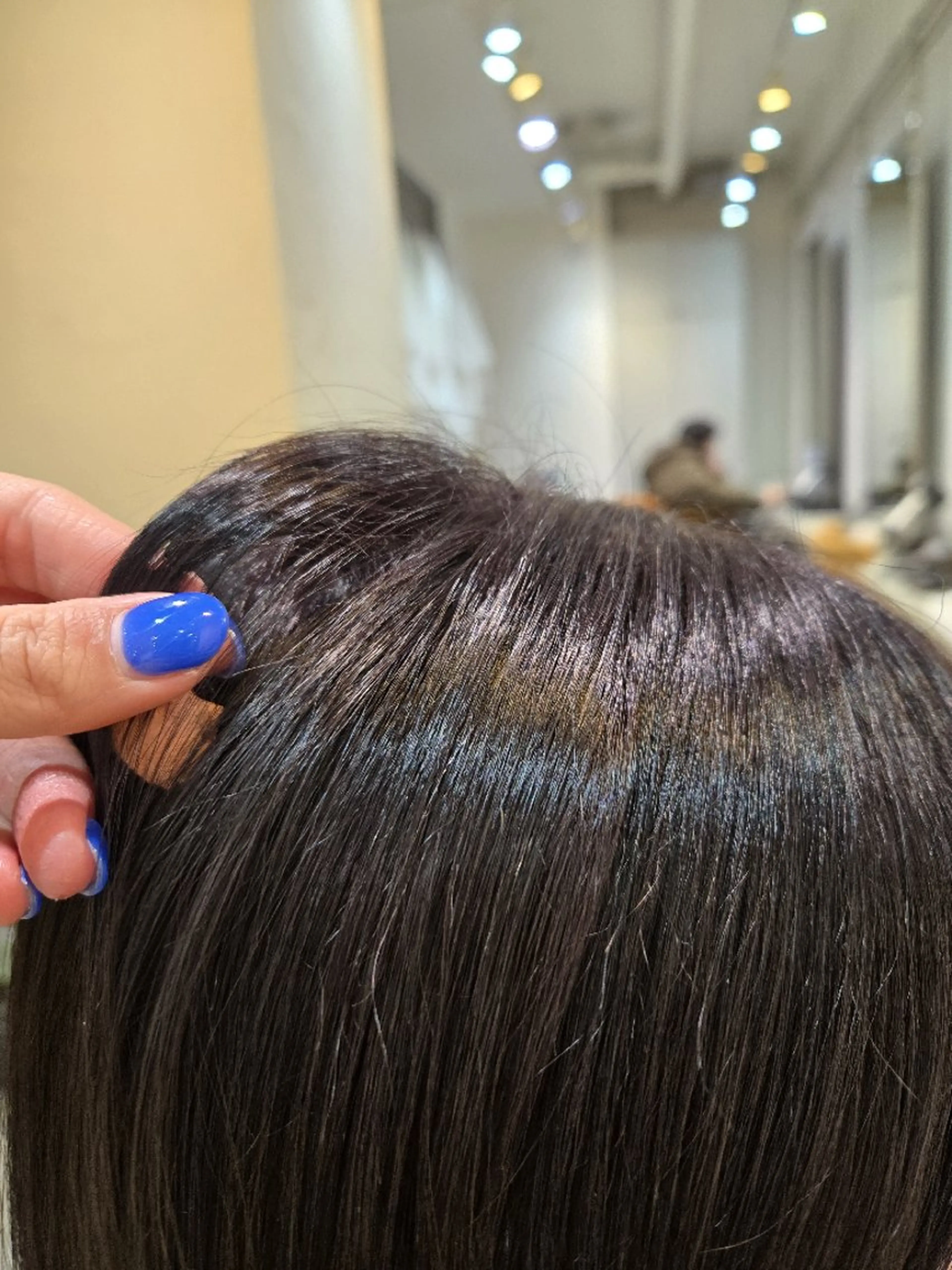 セミロング ヘアカラー トリートメント UCHIBORI NAMIのヘアスタイル