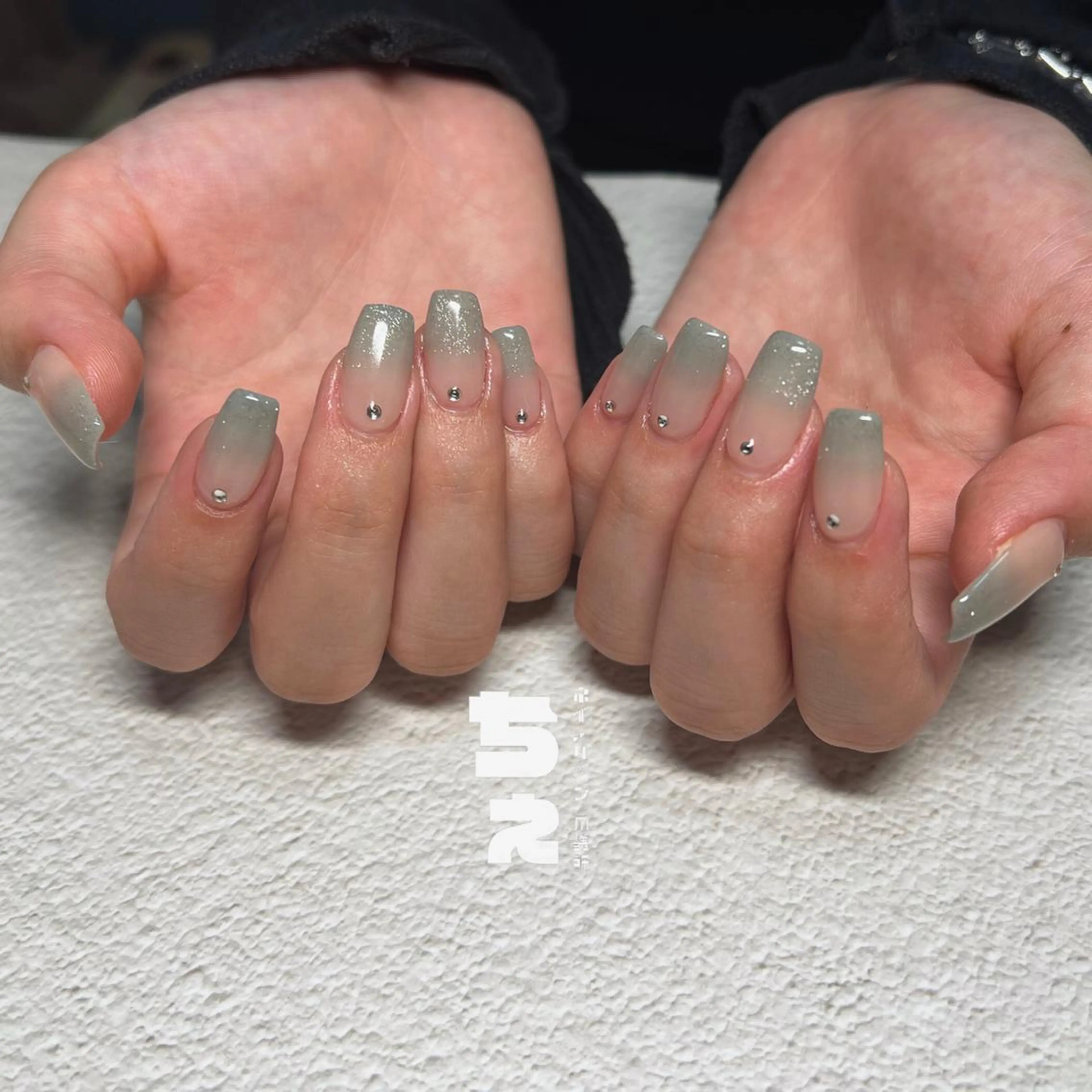 ネイル グラデーション ハンドネイル nail salon CHEのネイルデザイン