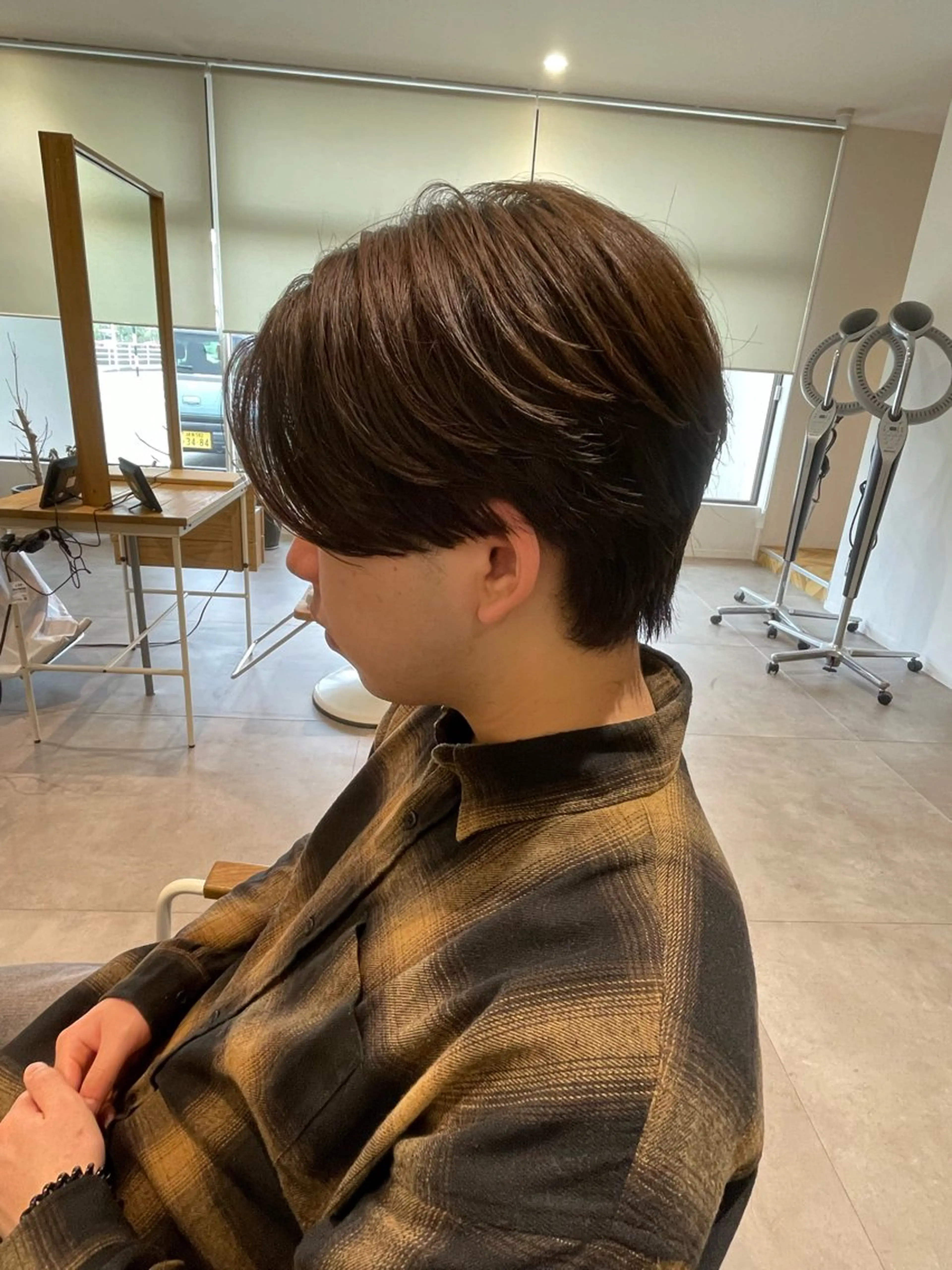 ミディアム カット 縮毛矯正 樋口 令惟のヘアスタイル