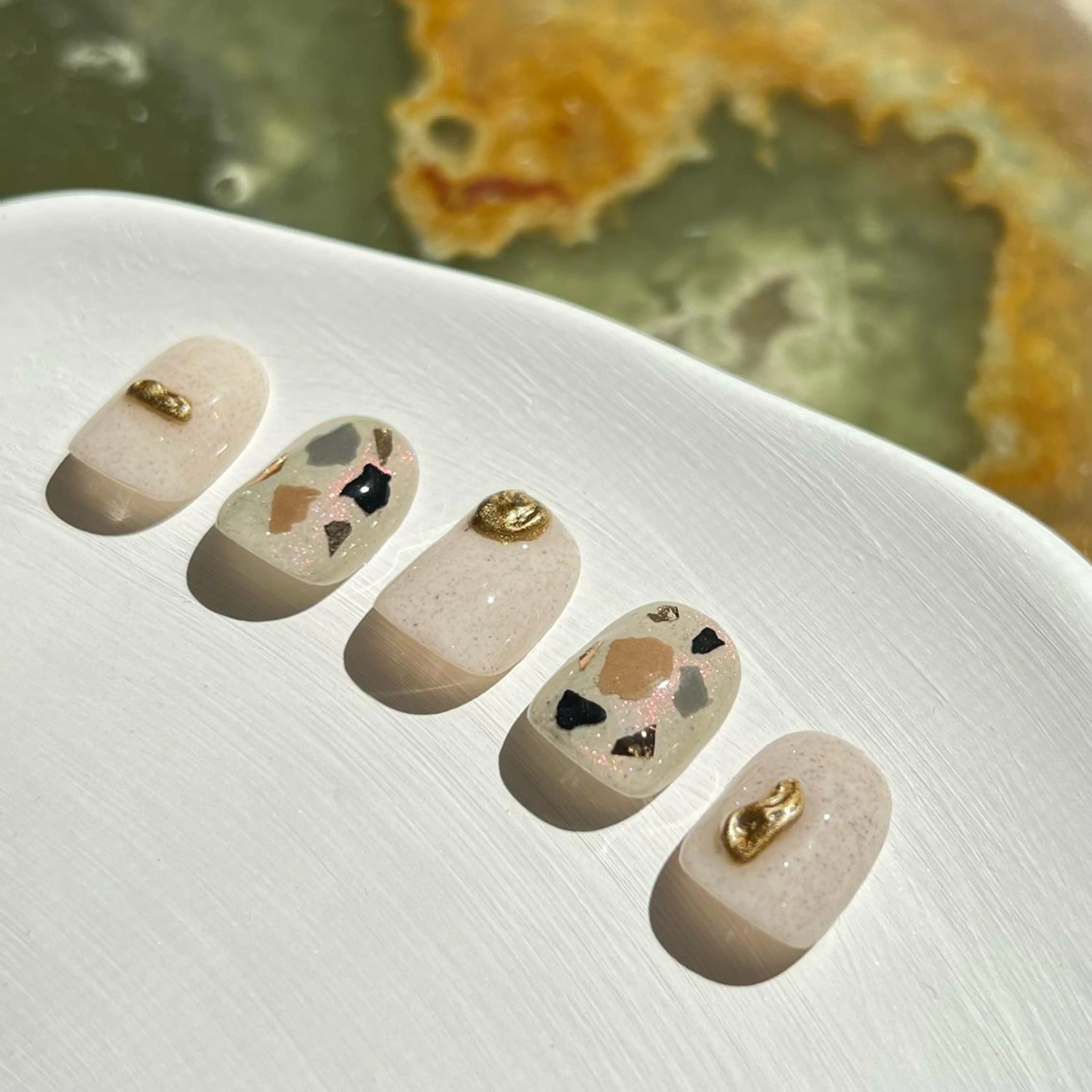 ネイル マグネットネイル ニュアンスネイル ショートネイル gemickle nailのネイルデザイン