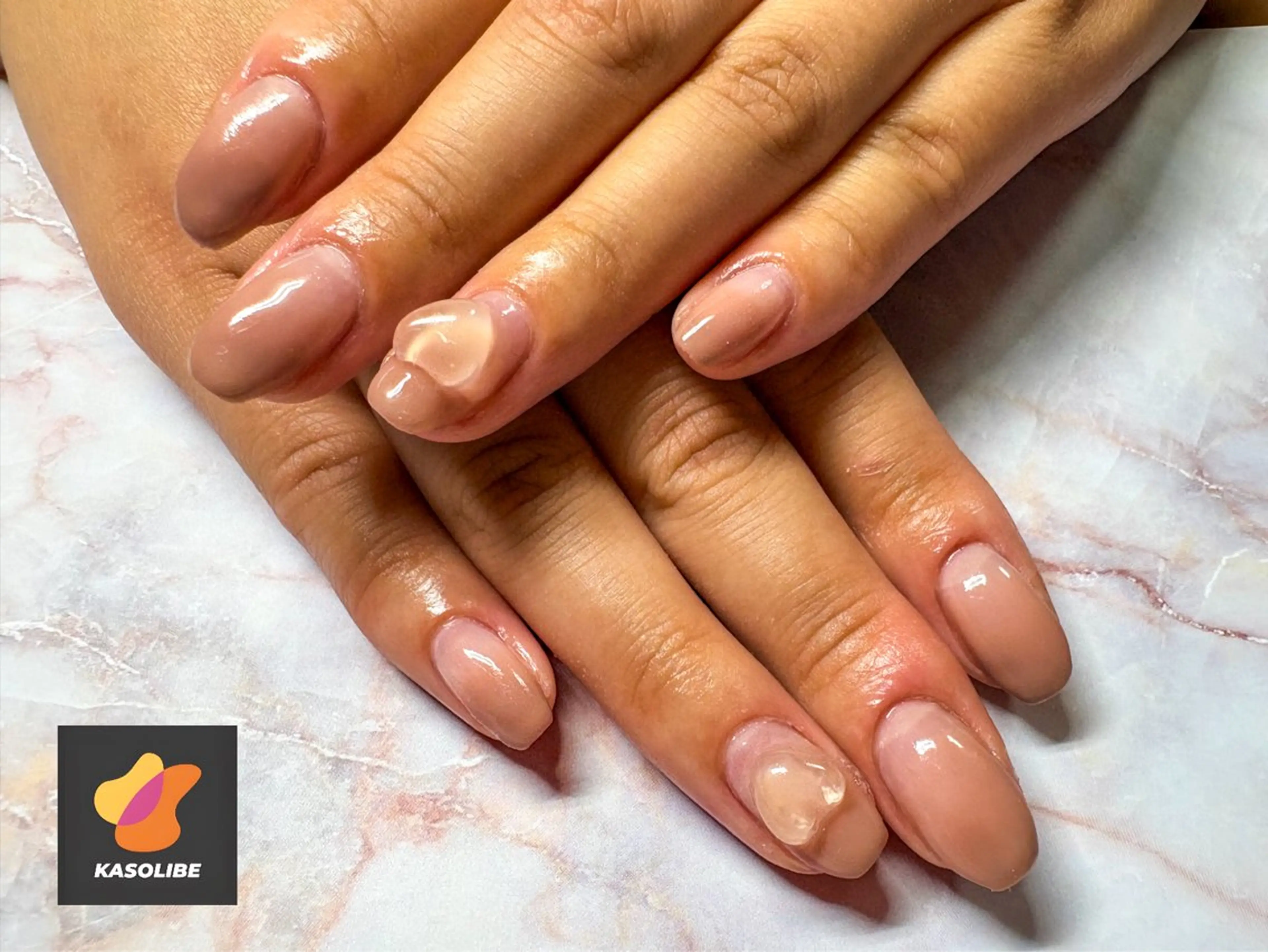 ネイル グラデーション ハート シンプルネイル ハンドネイル kasolibe【カソリベ】所属・kasolibe 【カソリベ】のネイルデザイン