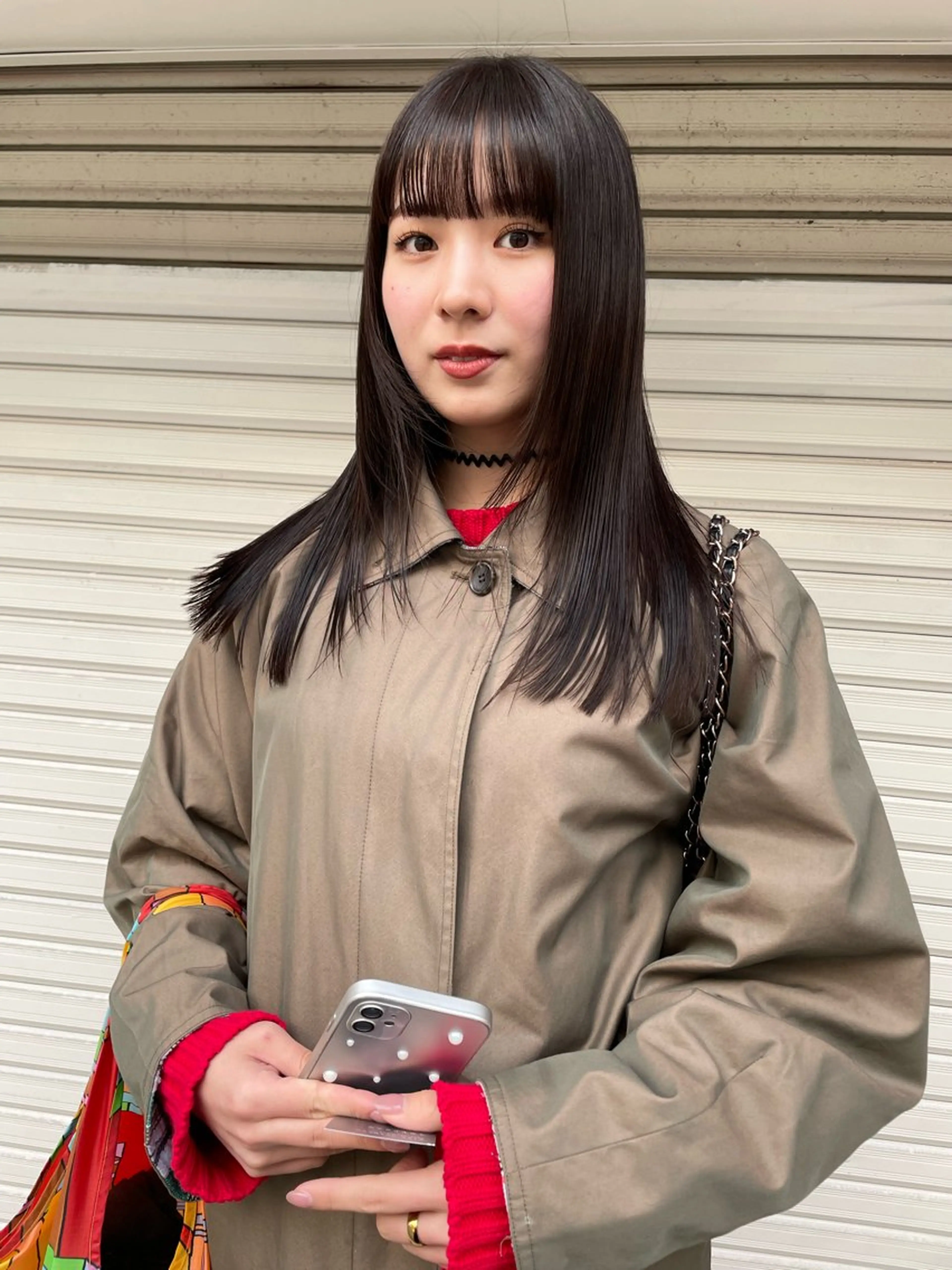 セミロング カラー オカモト ミユウのヘアスタイル