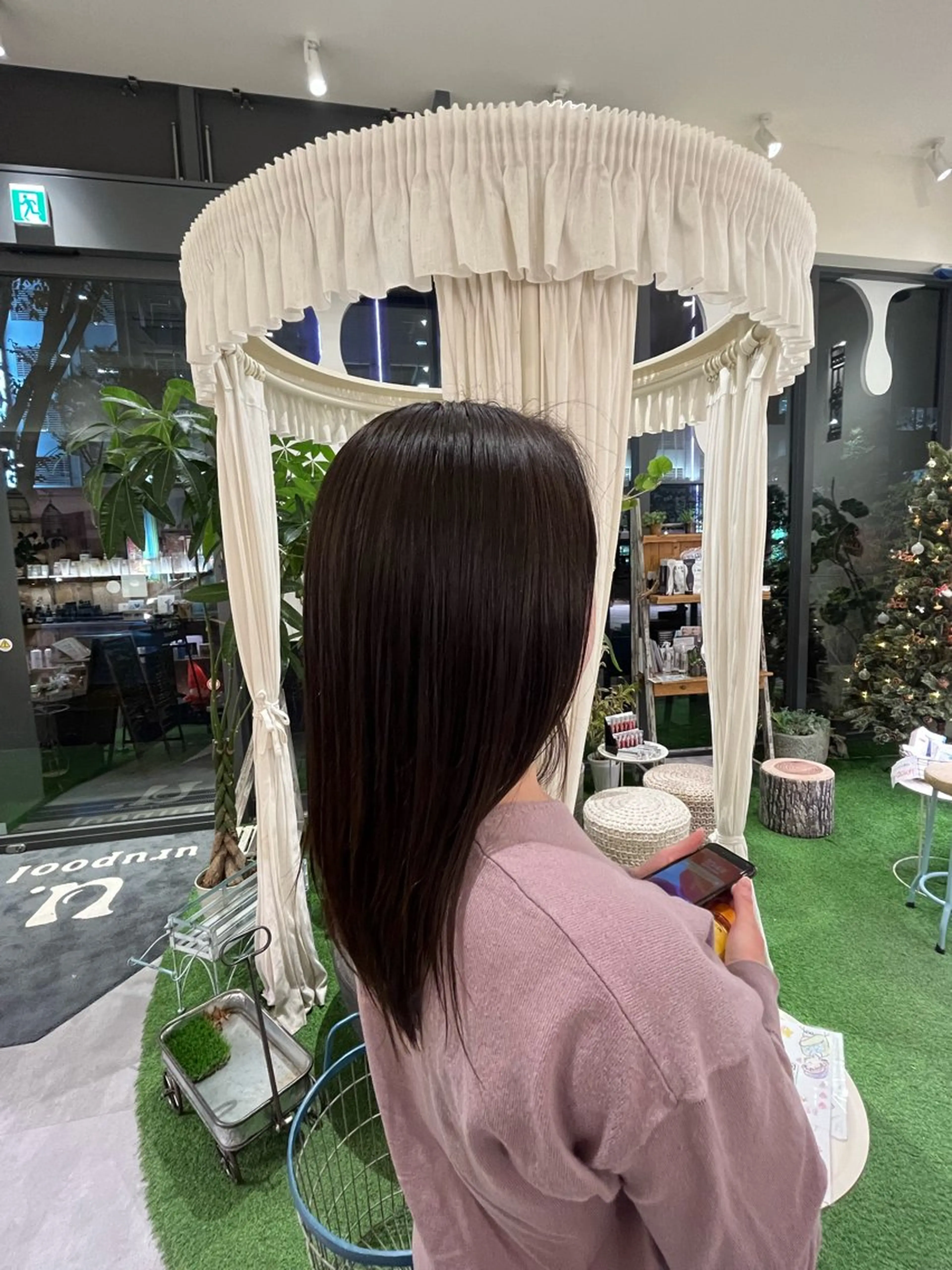 カラー まつ毛パーマとカラー 二刀流🥰岩崎夏実のヘアスタイル