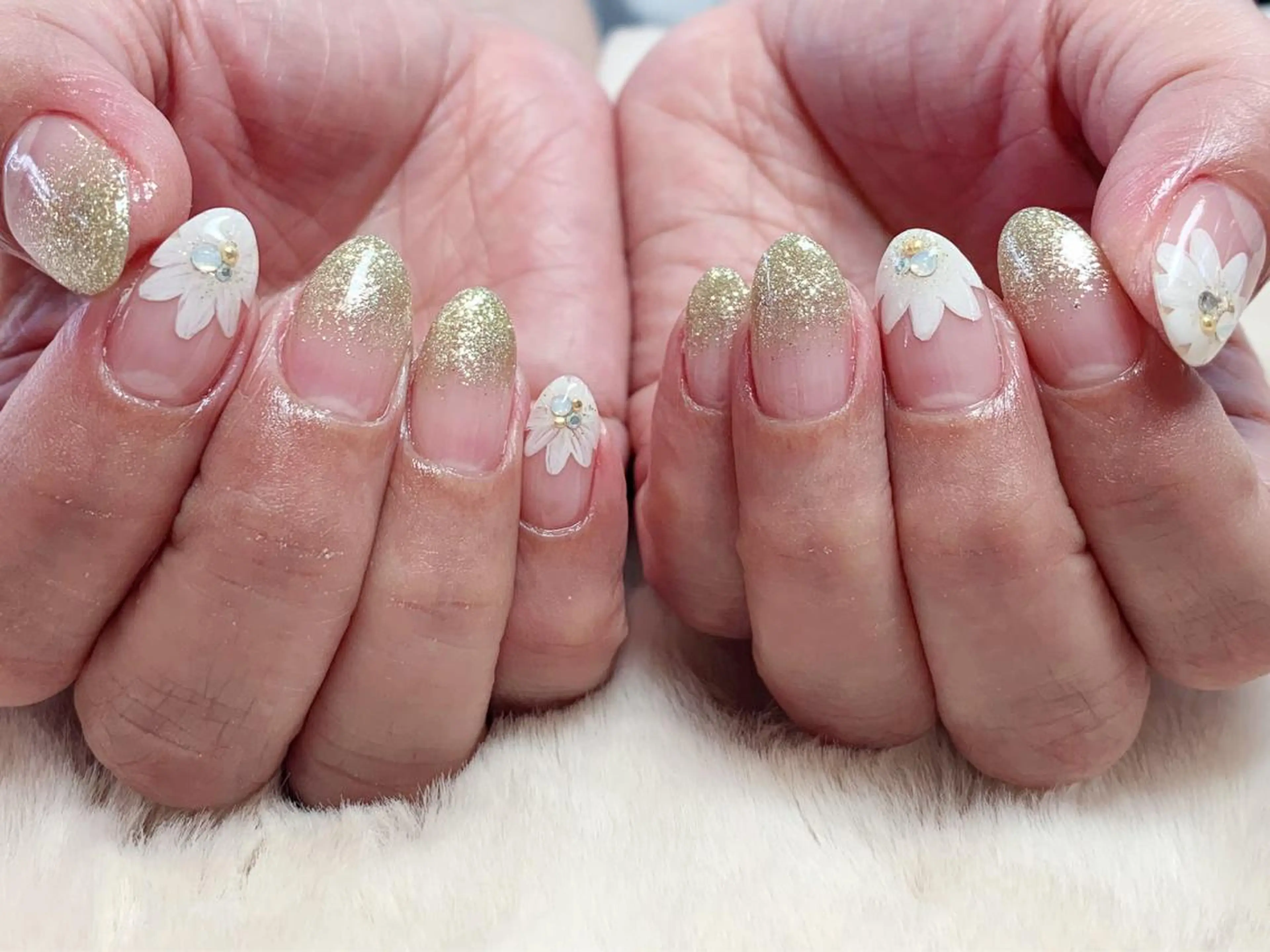 ショート カラー ネイル Le’a NailSalonのネイルデザイン