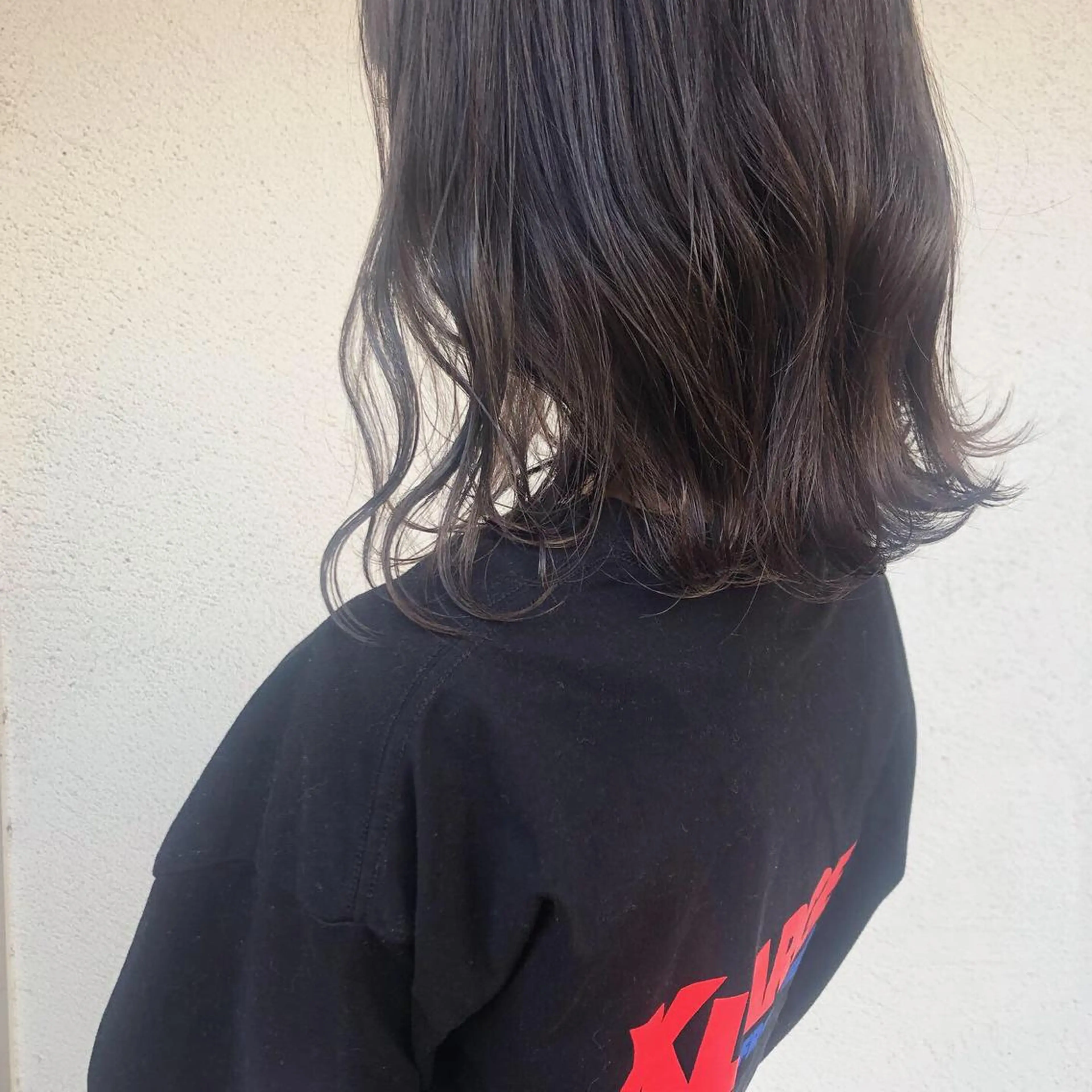 ミディアム カラー ヘアアレンジ ベージュカラー グレージュ インナーカラー ホワイトベージュ カット ヘアカラー トリートメント 酸性縮毛矯正🧴韓国 レイヤー/髪質改善のヘアスタイル