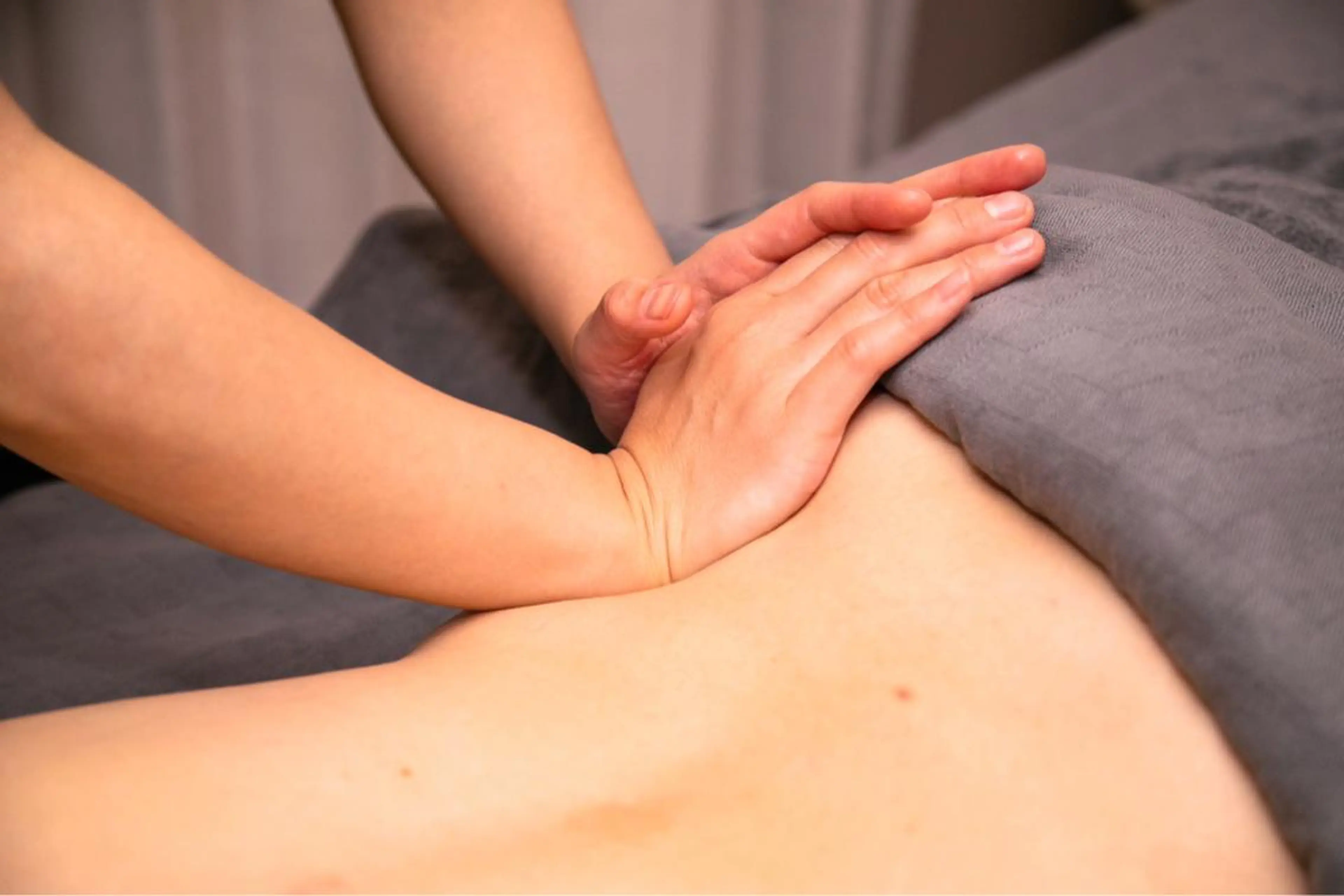 響圧スリミングリンパ 60分｜ 筋矯正＋深層筋＋リンパ ✿慢性疲労解消 歪み取りリンパ✿の写真