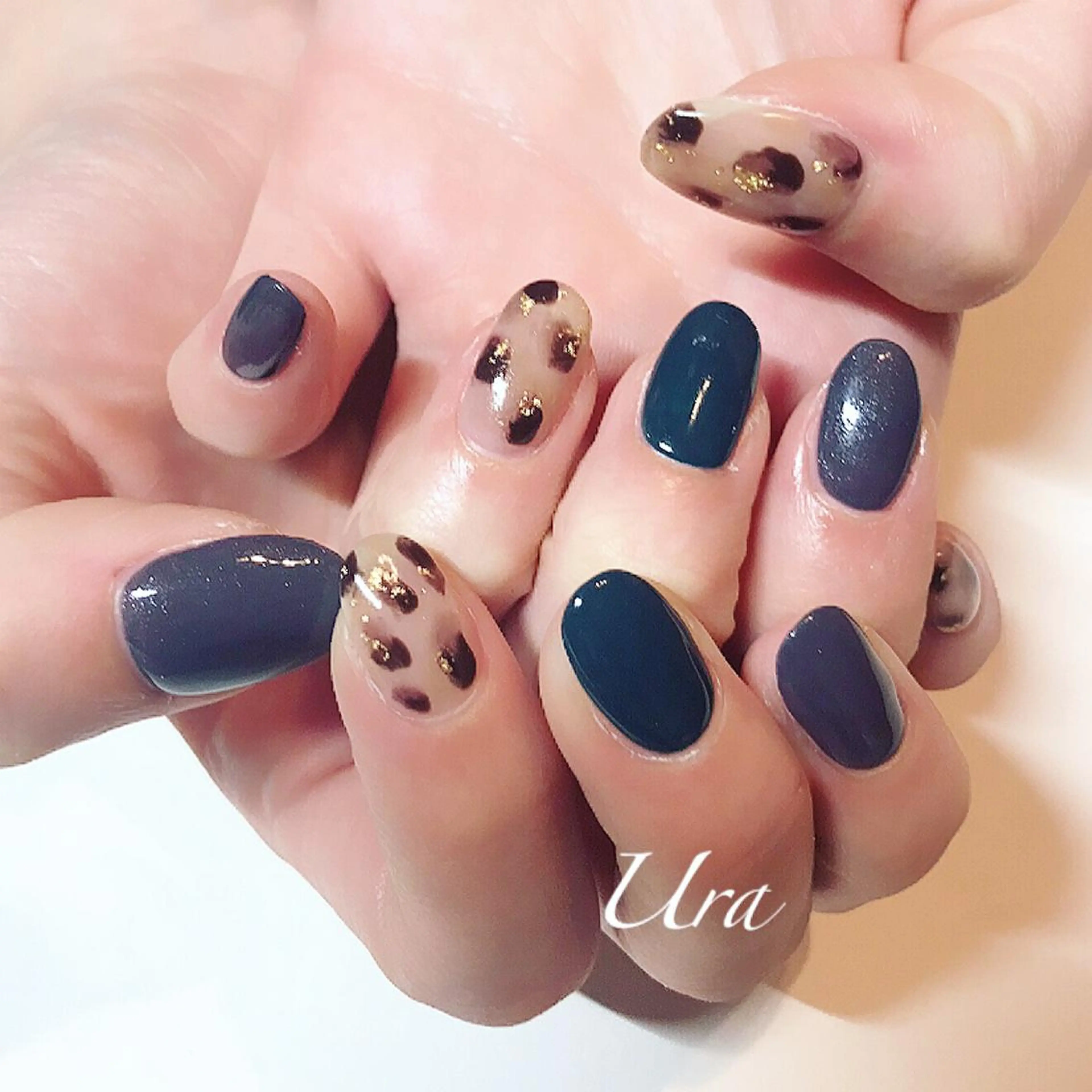 ネイル UrakoNail 《nail》のネイルデザイン