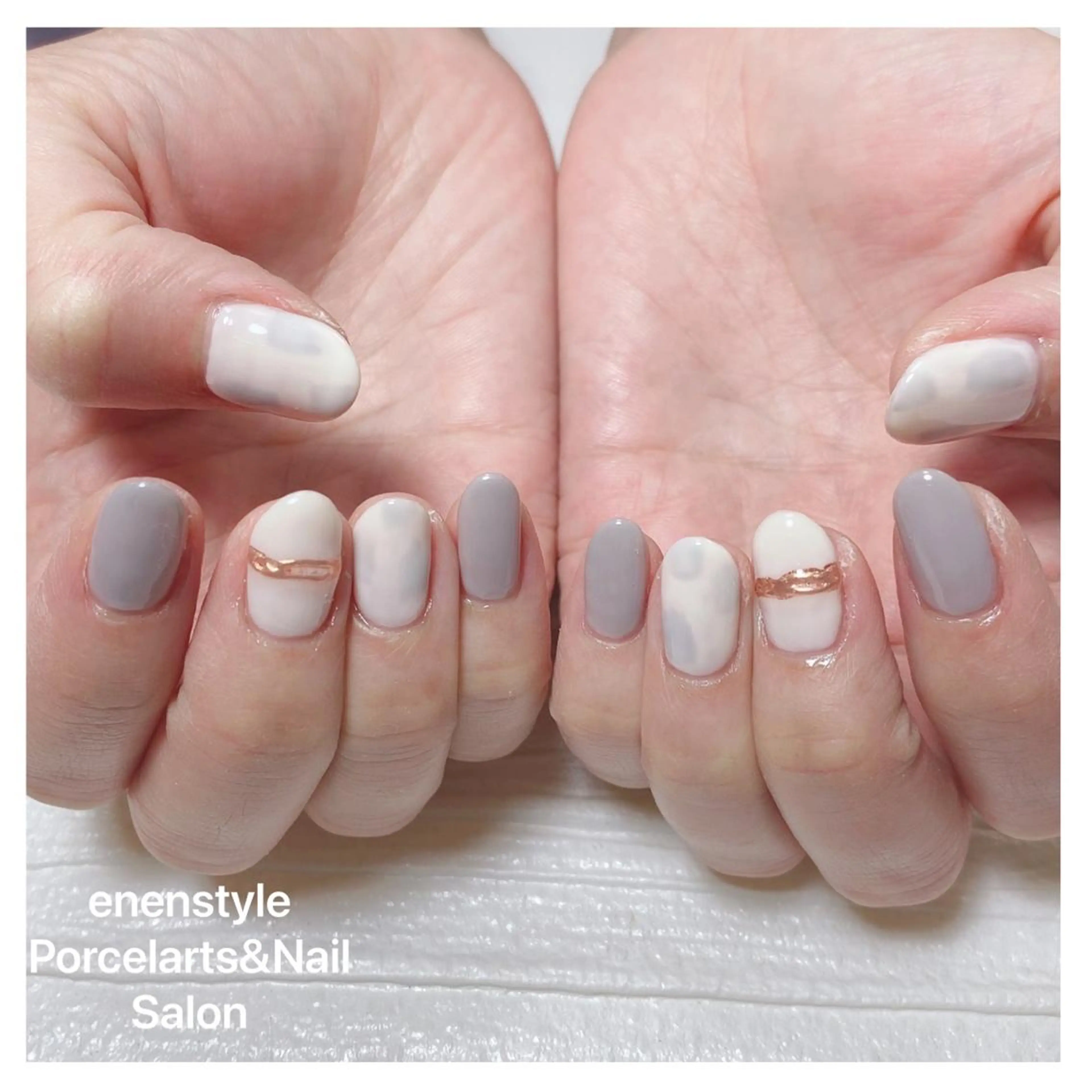 ミディアム ハンドネイル 👑enen style👑のネイルデザイン