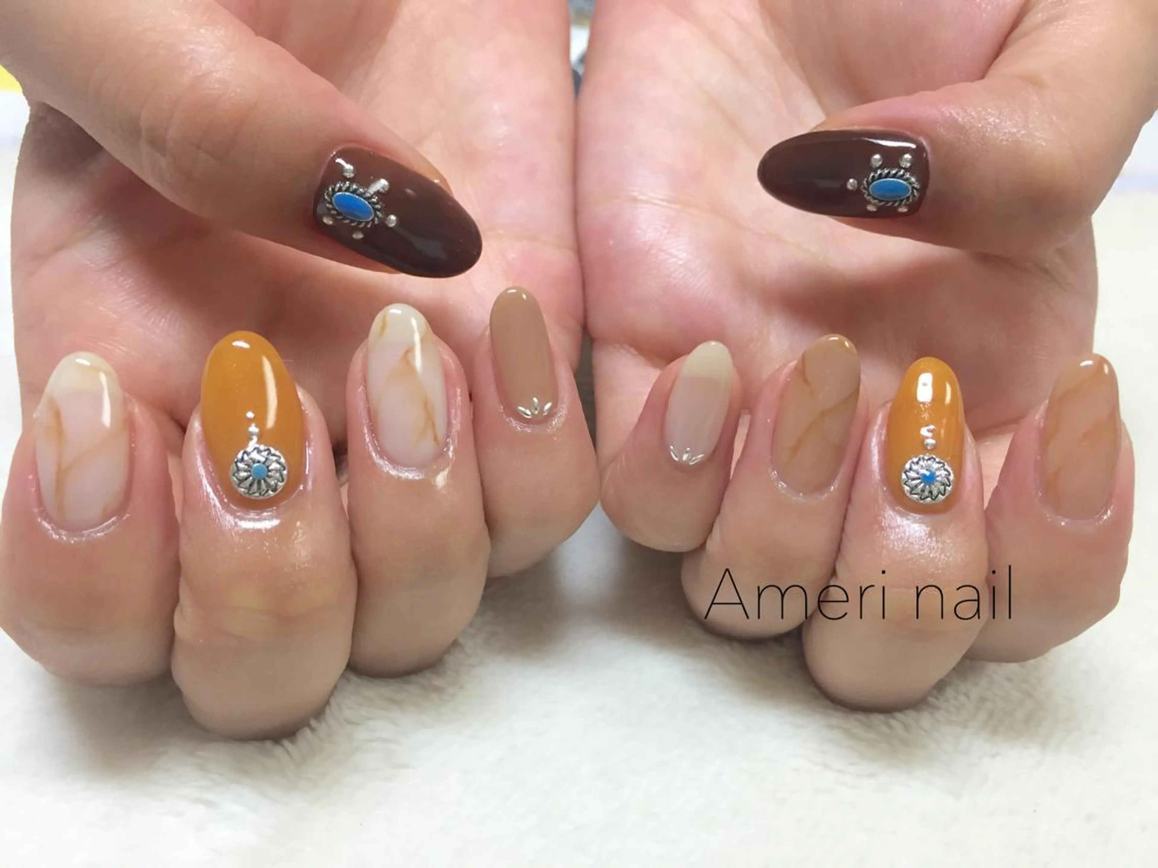 ネイル nailist TOMOのネイルデザイン