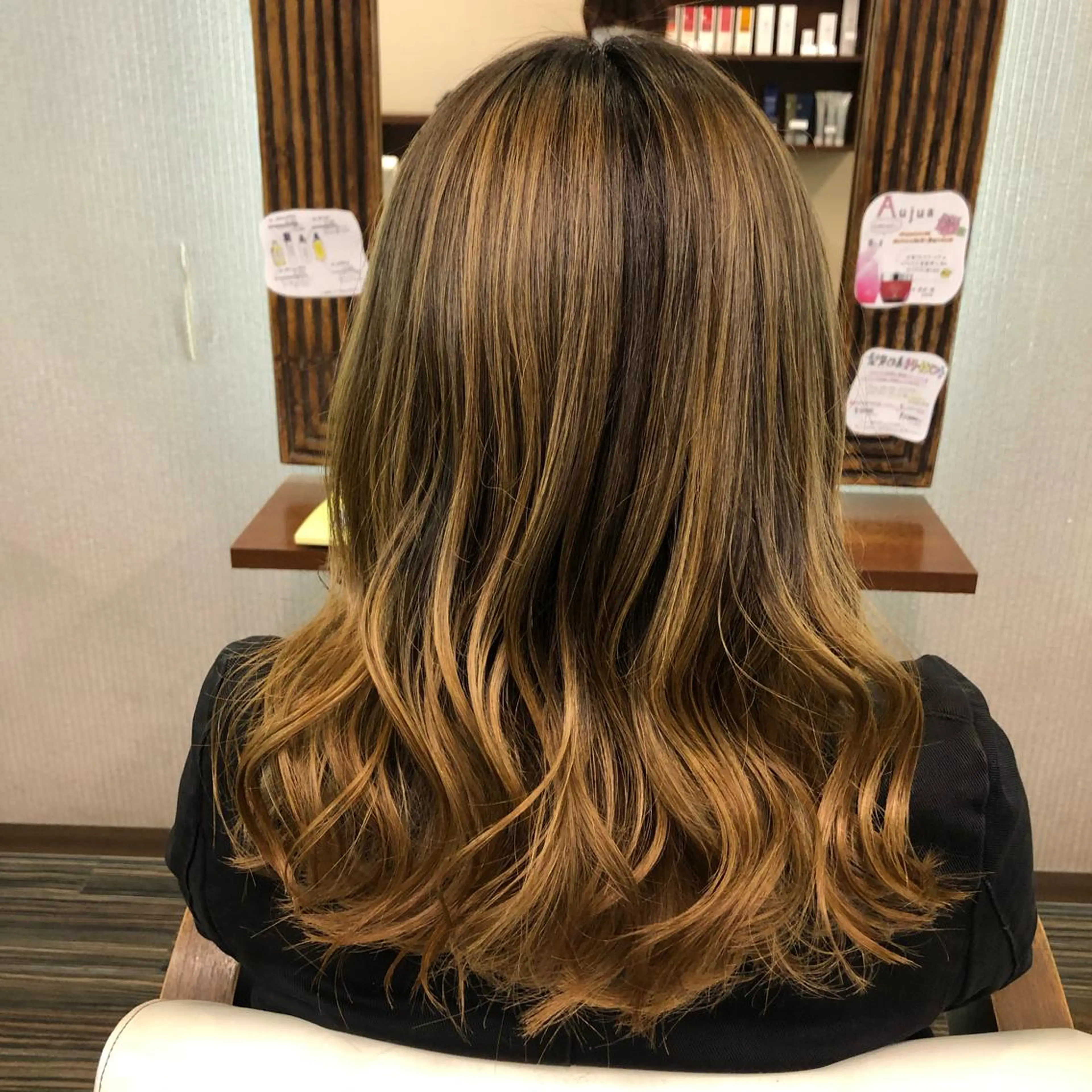 セミロング カット トリートメント 山崎 絵莉香のヘアスタイル