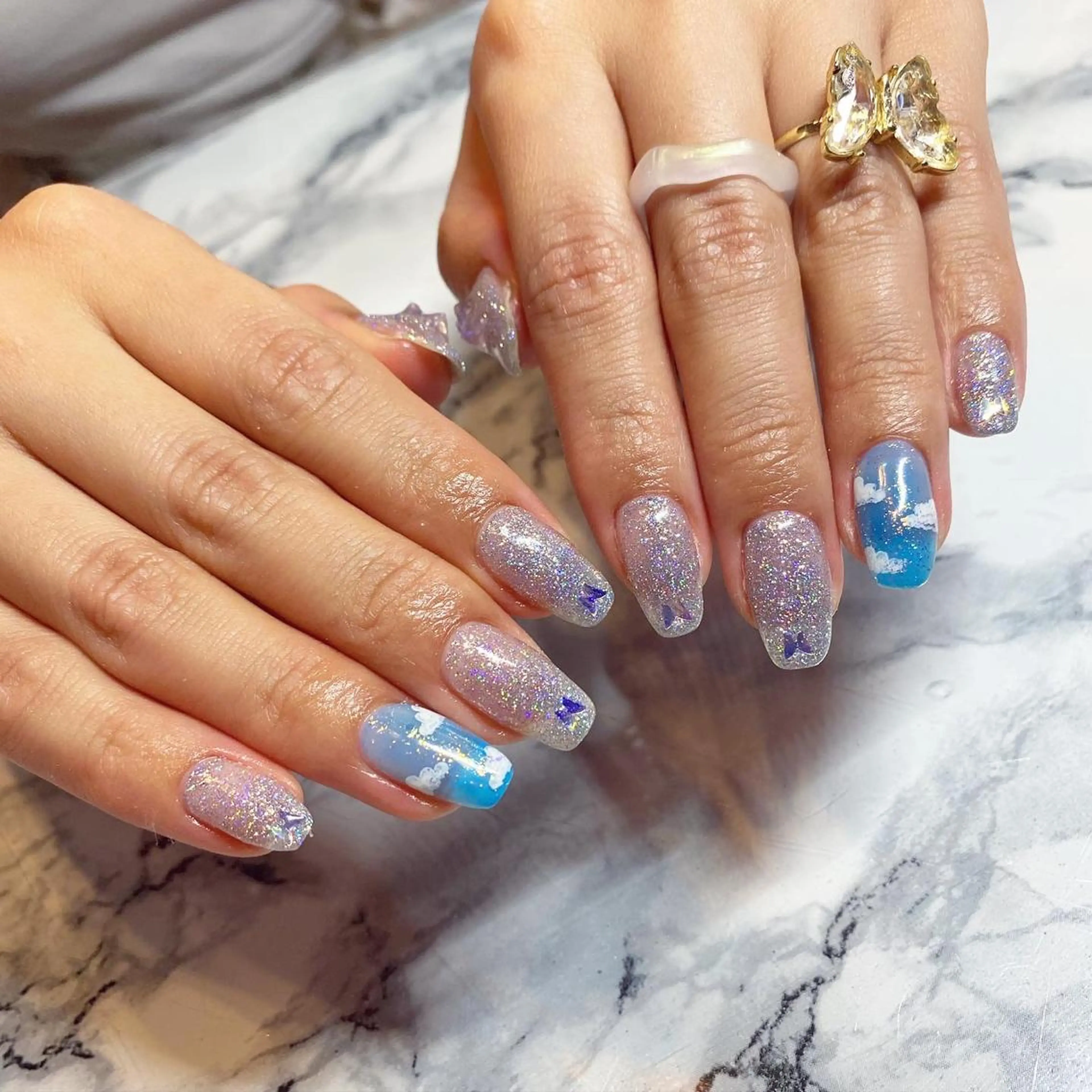 ネイル アートネイル オーロラネイル 韓国ネイル ニュアンスネイル ワンカラーネイル To Me Nail所属・🩵 mei🩵のネイルデザイン