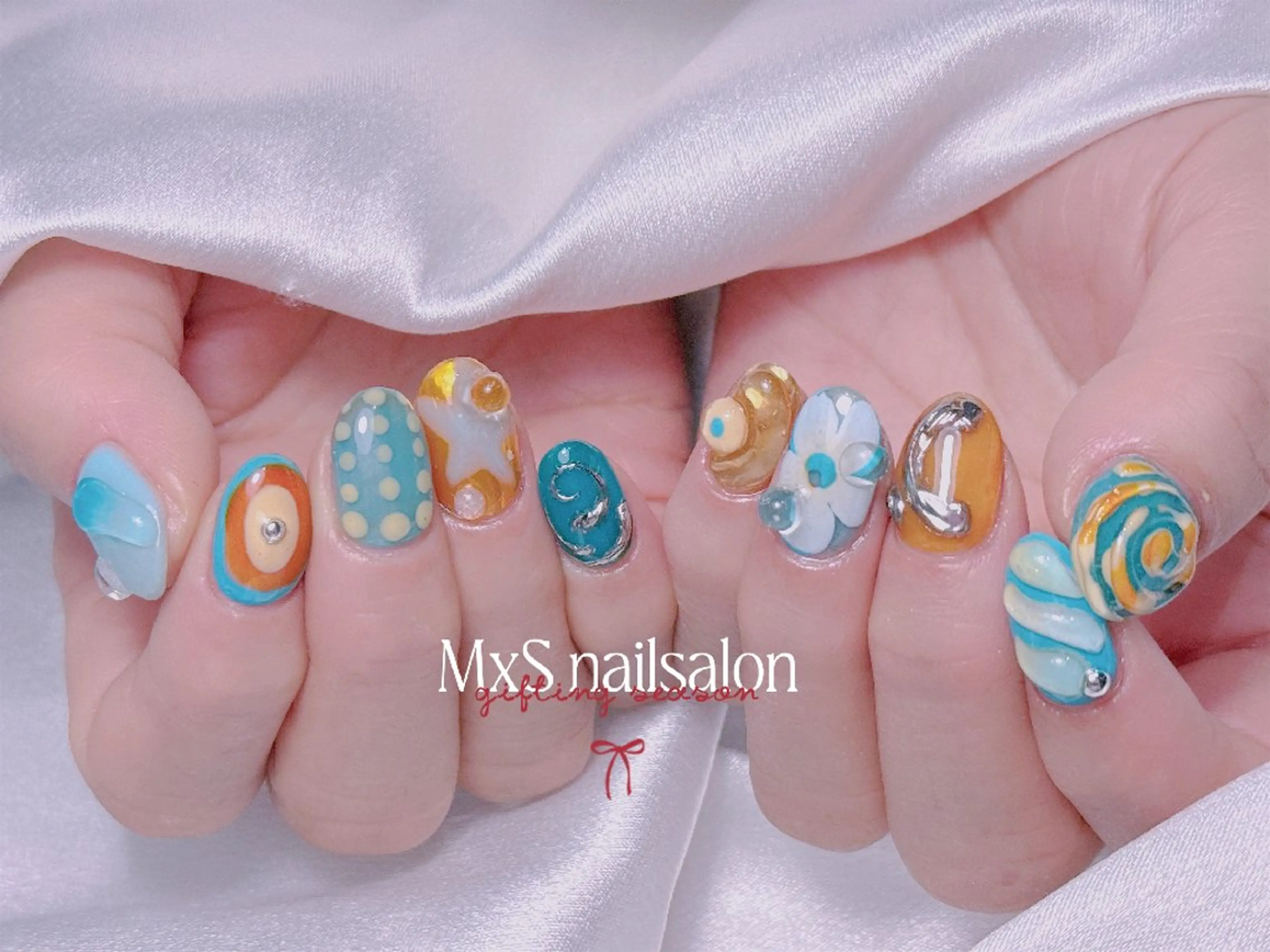 ネイル ハンドネイル ハンドケア MxS Nail(長さだし/フィルイン/マグネット/韓国ネイル/ワンホンネイル/ワンカラー)所属・MxS リィリィのネイルデザイン