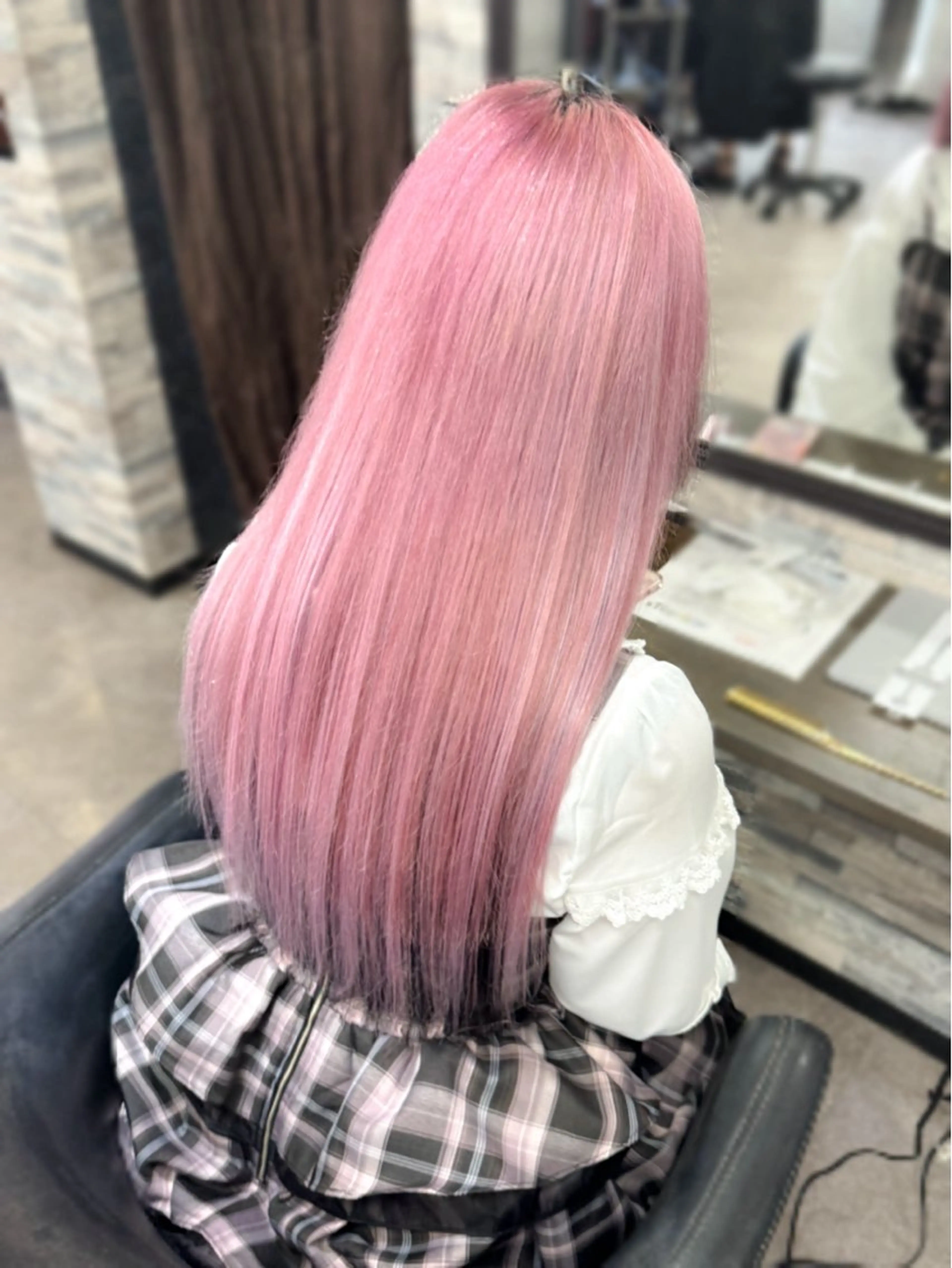 ロング カラー カット ヘアカラー トリートメント エクステ ハイトーンエクステ 🎩カズキ🎩のヘアスタイル