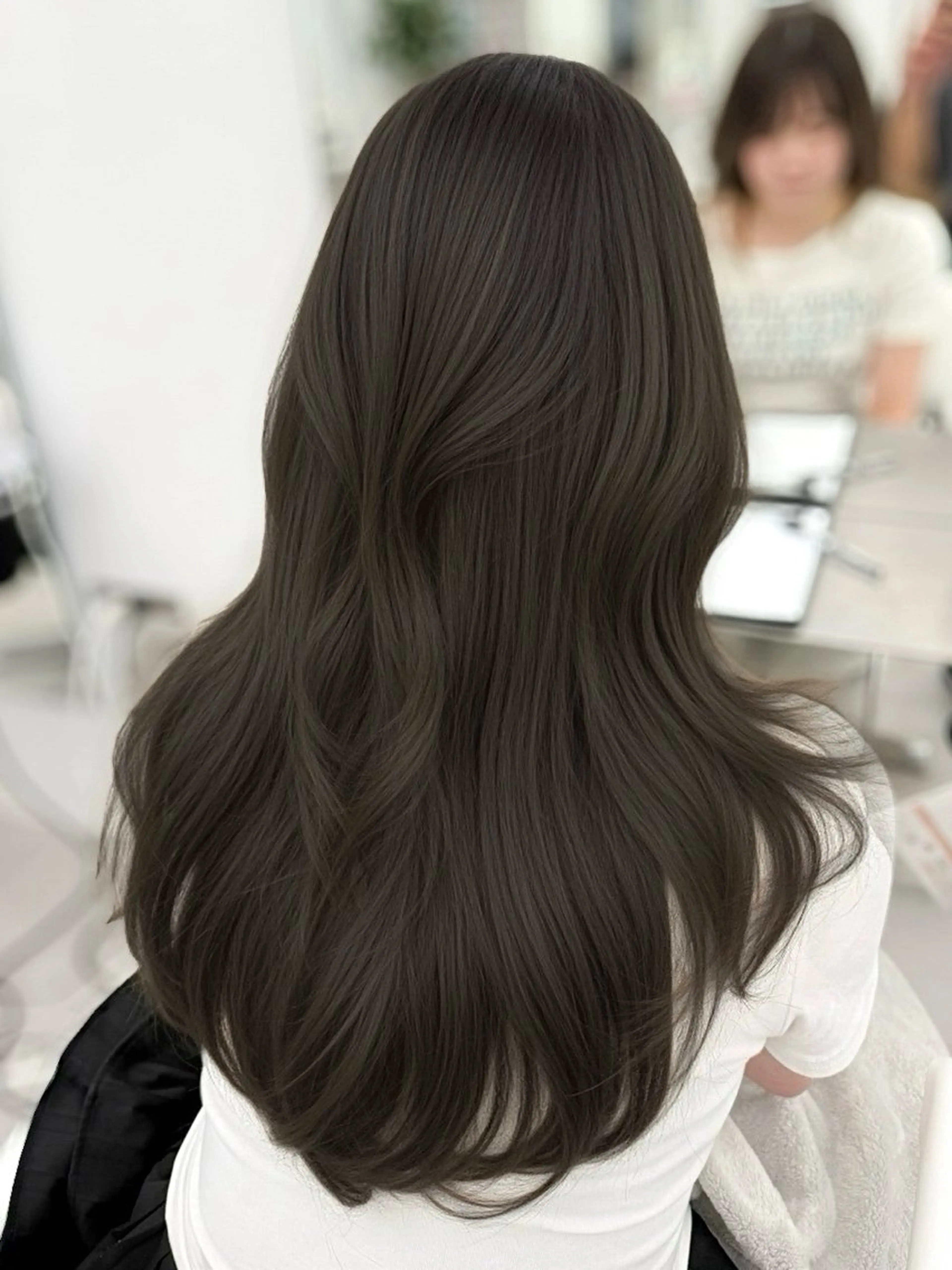 ロング カラー くびれヘア 髪質改善 韓国風ヘア レイヤーカット 似合わせカット カット ヘアカラー トリートメント 韓国ヘア🇰🇷× 髪質改善🫧テルのヘアスタイル