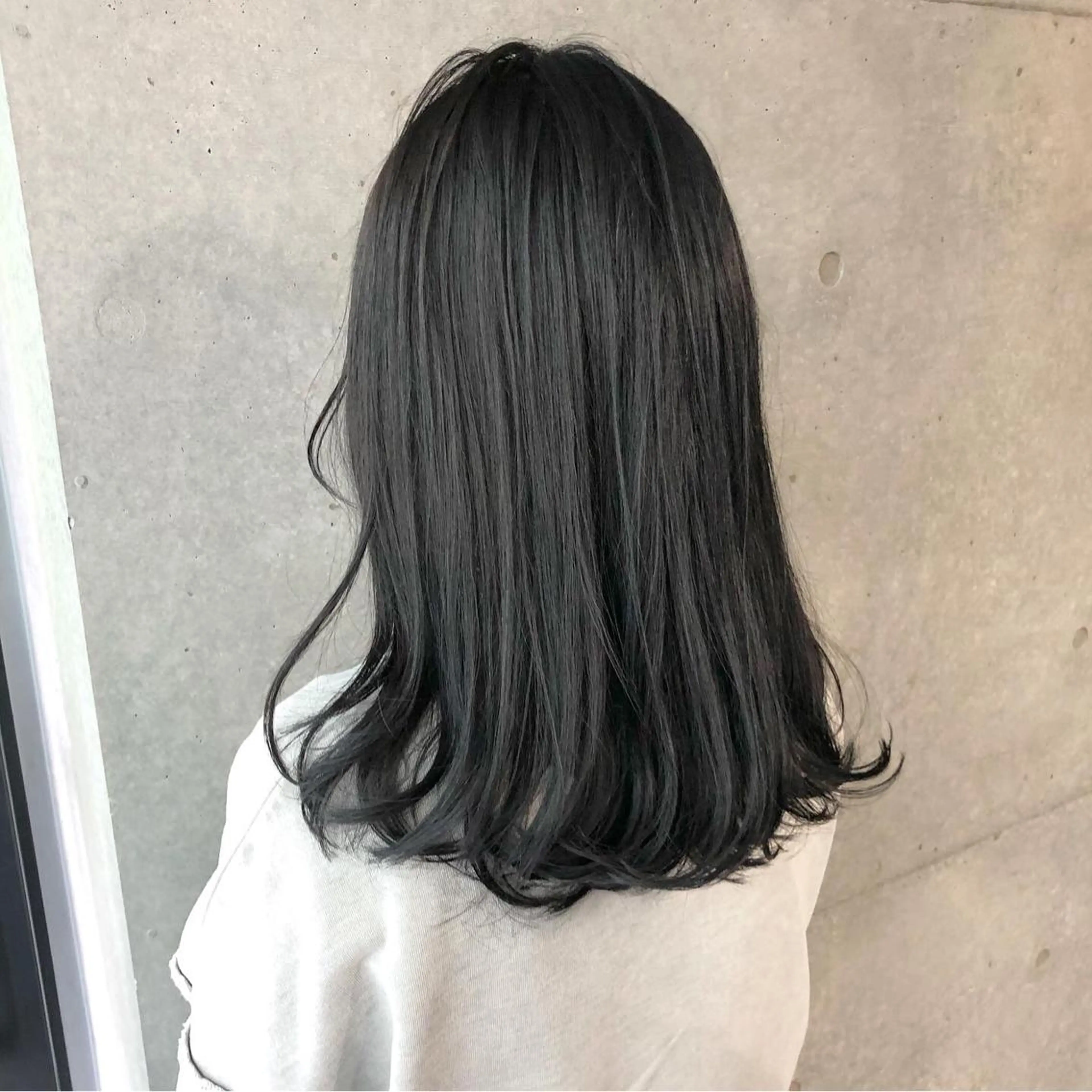 ロング カラー 黒髪 ブルーカラー ブルーブラック ネイビーカラー 卒業式お呼ばれ🕊️ ヘアセット✴︎ミキのヘアスタイル
