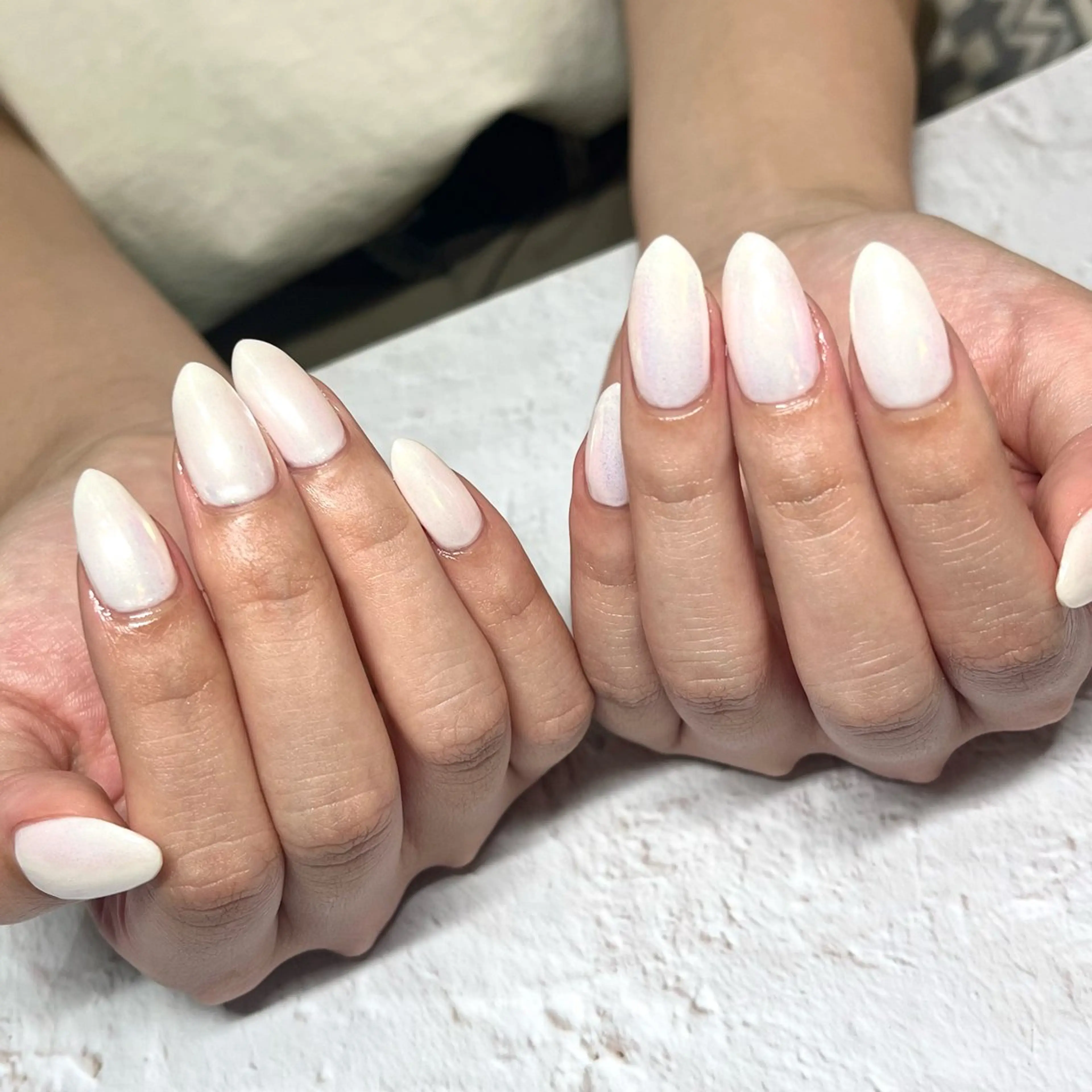 ネイル オーロラネイル 氷ネイル・うるうるネイル ハンドネイル nail bar Ete-lotoのネイルデザイン