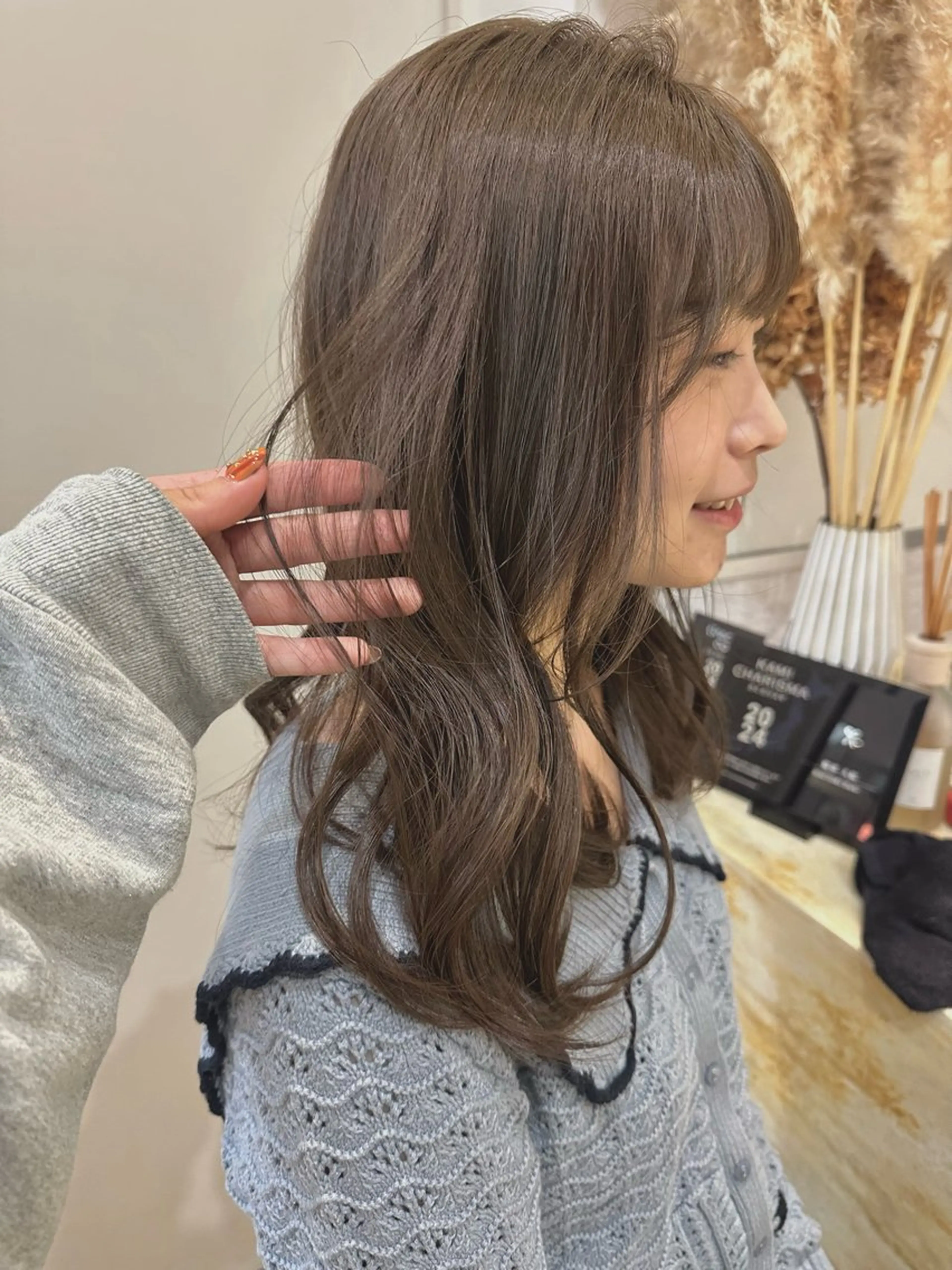 カラー ヘアカラー トリートメント 鈴木 詩穂のヘアスタイル