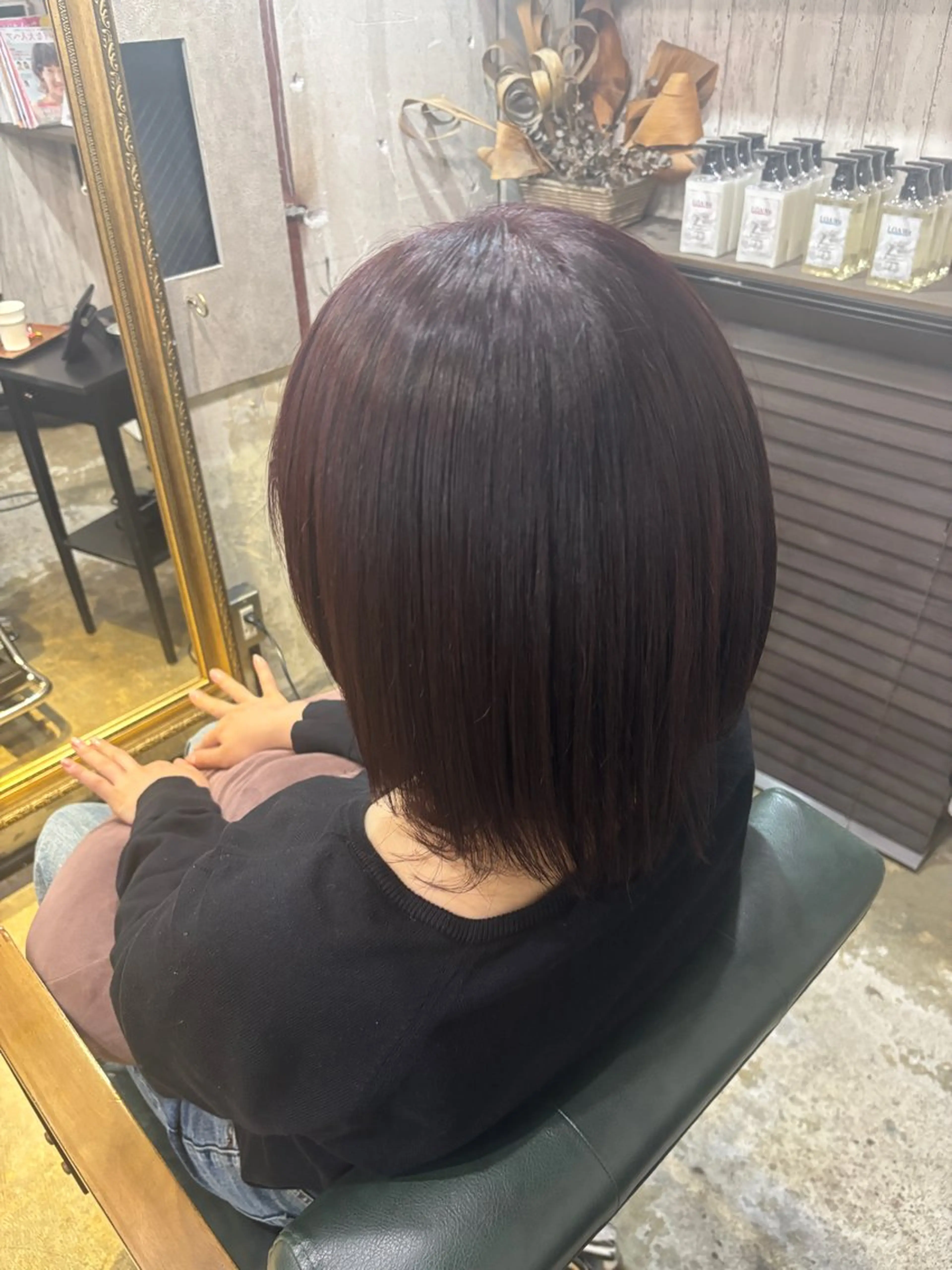 ミディアム カラー レッドカラー チフミ【下北沢🪐 艶カラー🫧】のヘアスタイル