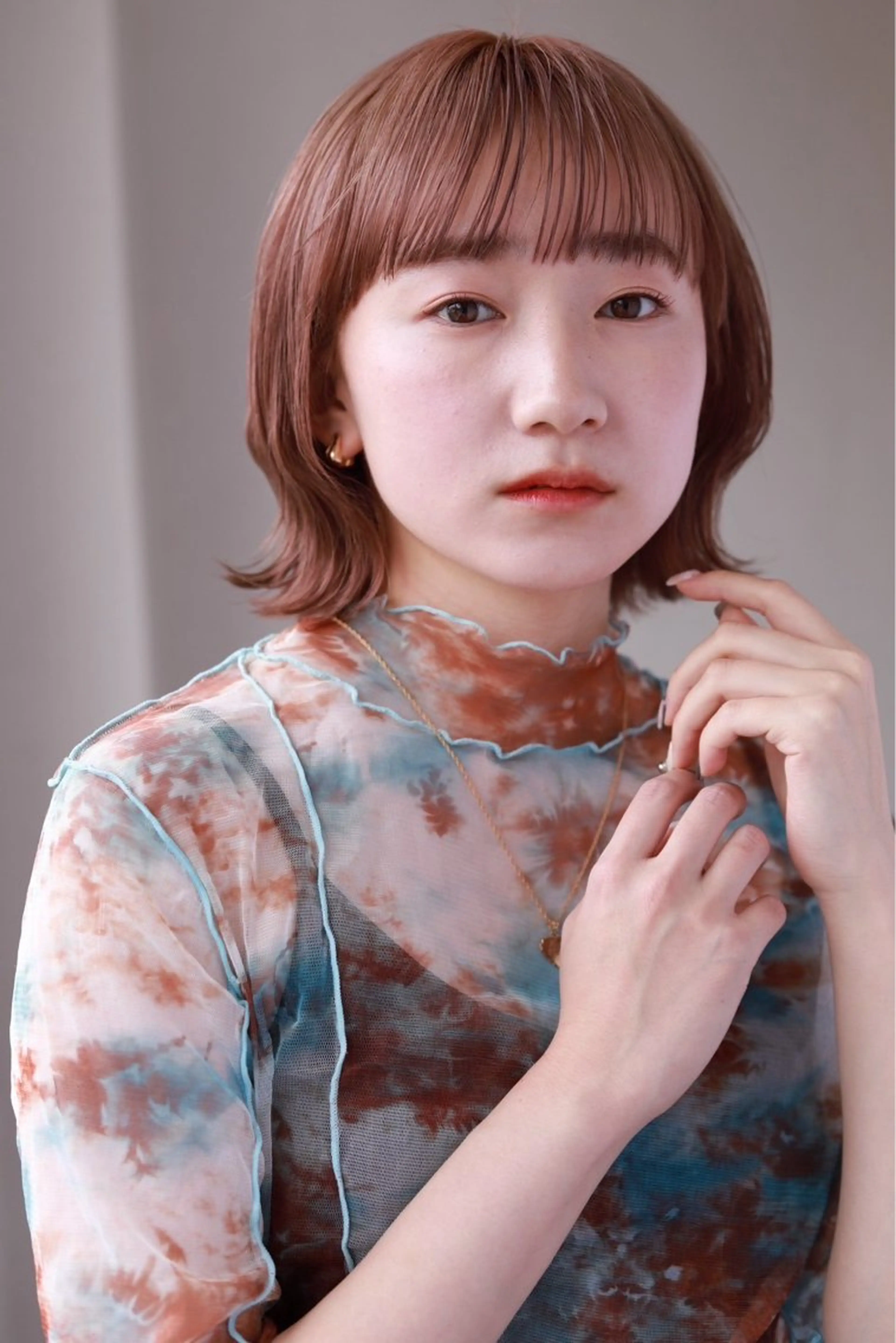 ミディアム 楠原 透羽のヘアスタイル