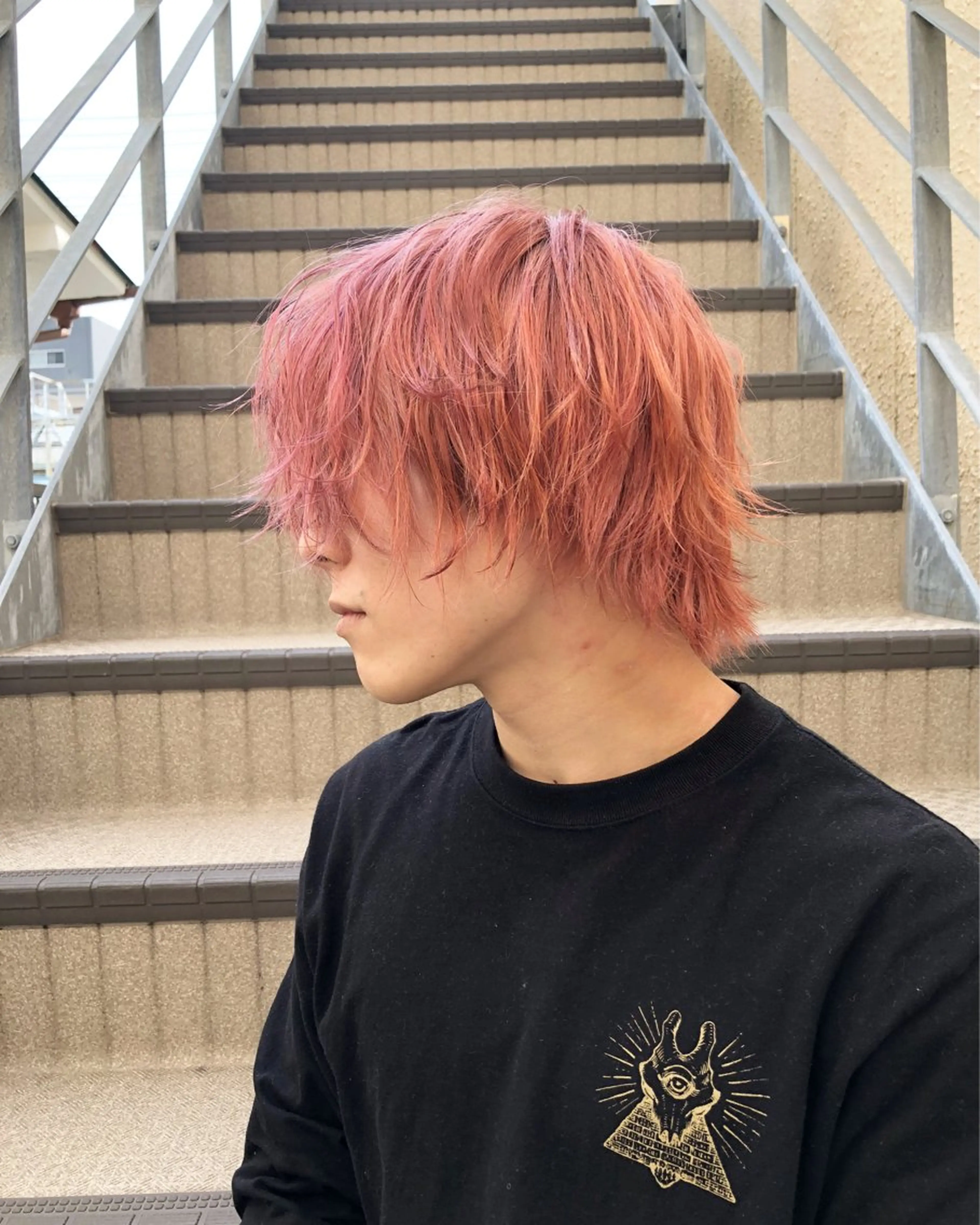 ミディアム カラー メンズ メンズブリーチ マッシュウルフ マッシュ メンズウルフカット ブリーチ ニュアンスカラー🫧 加納のヘアスタイル