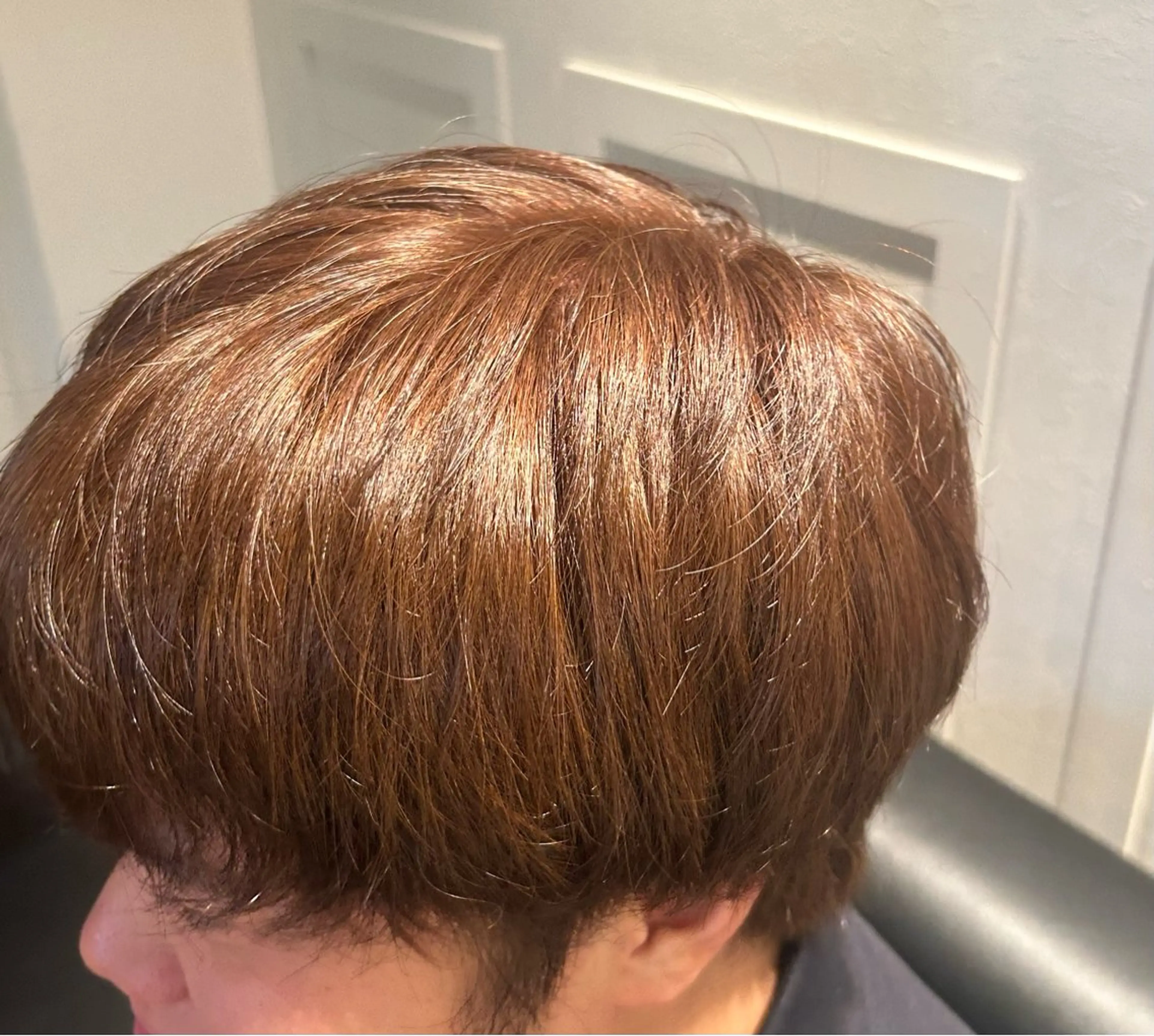 カラー メンズ . CHIEのヘアスタイル