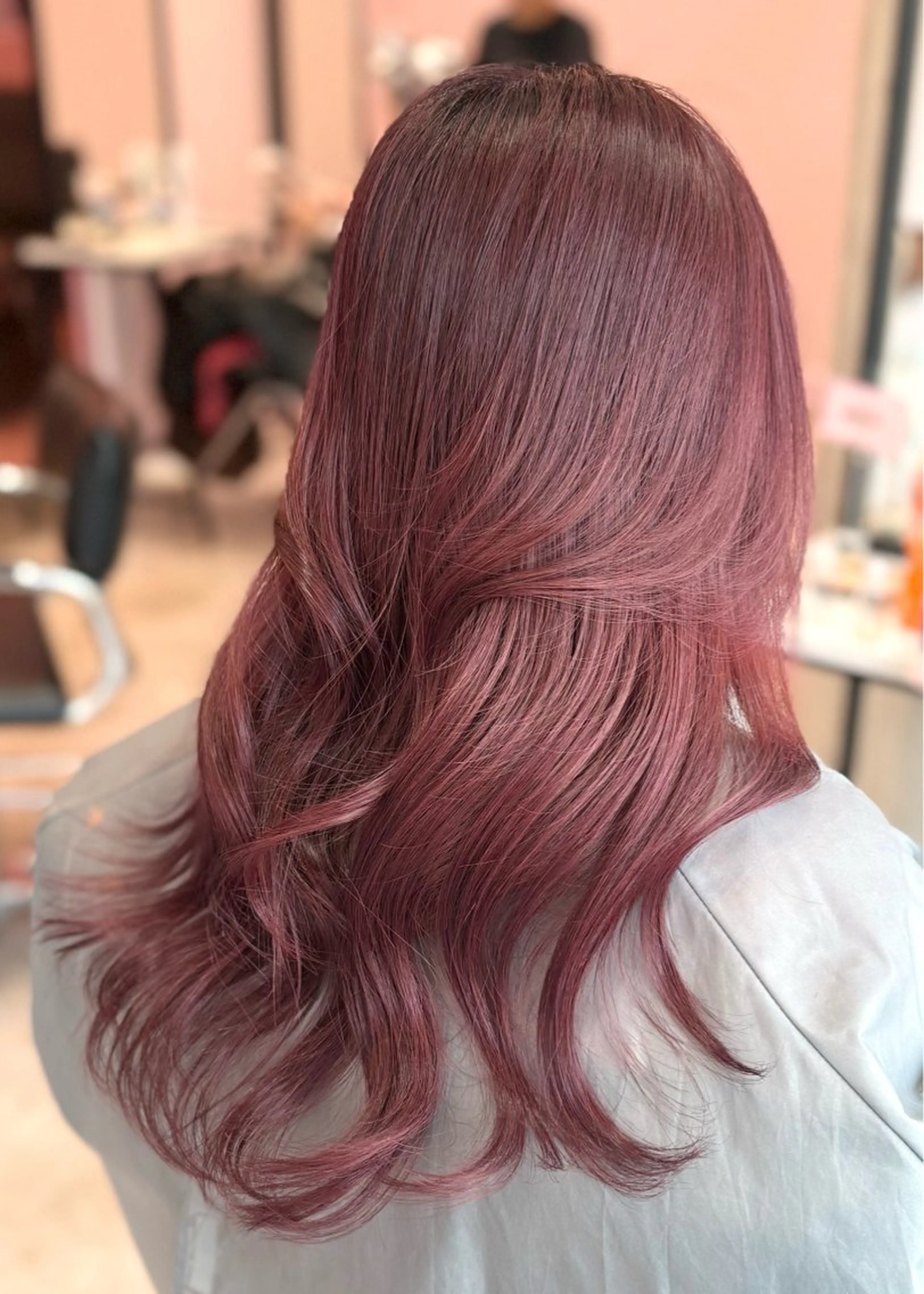 ロング 骨格矯正カット🫧 🧸MOMOEのヘアスタイル