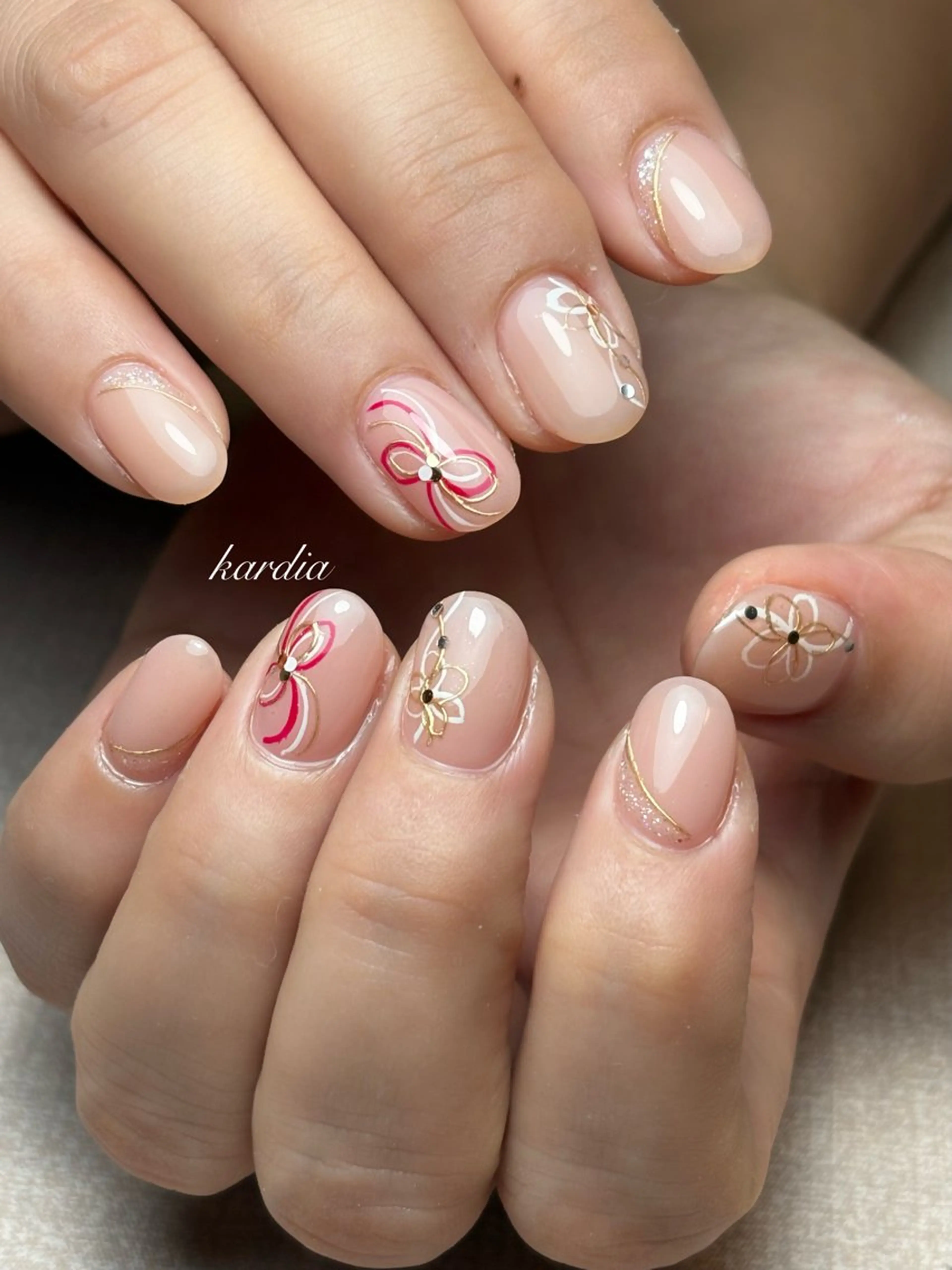 ネイル καρδιά -ｶﾙﾃﾞｨｱ-のネイルデザイン