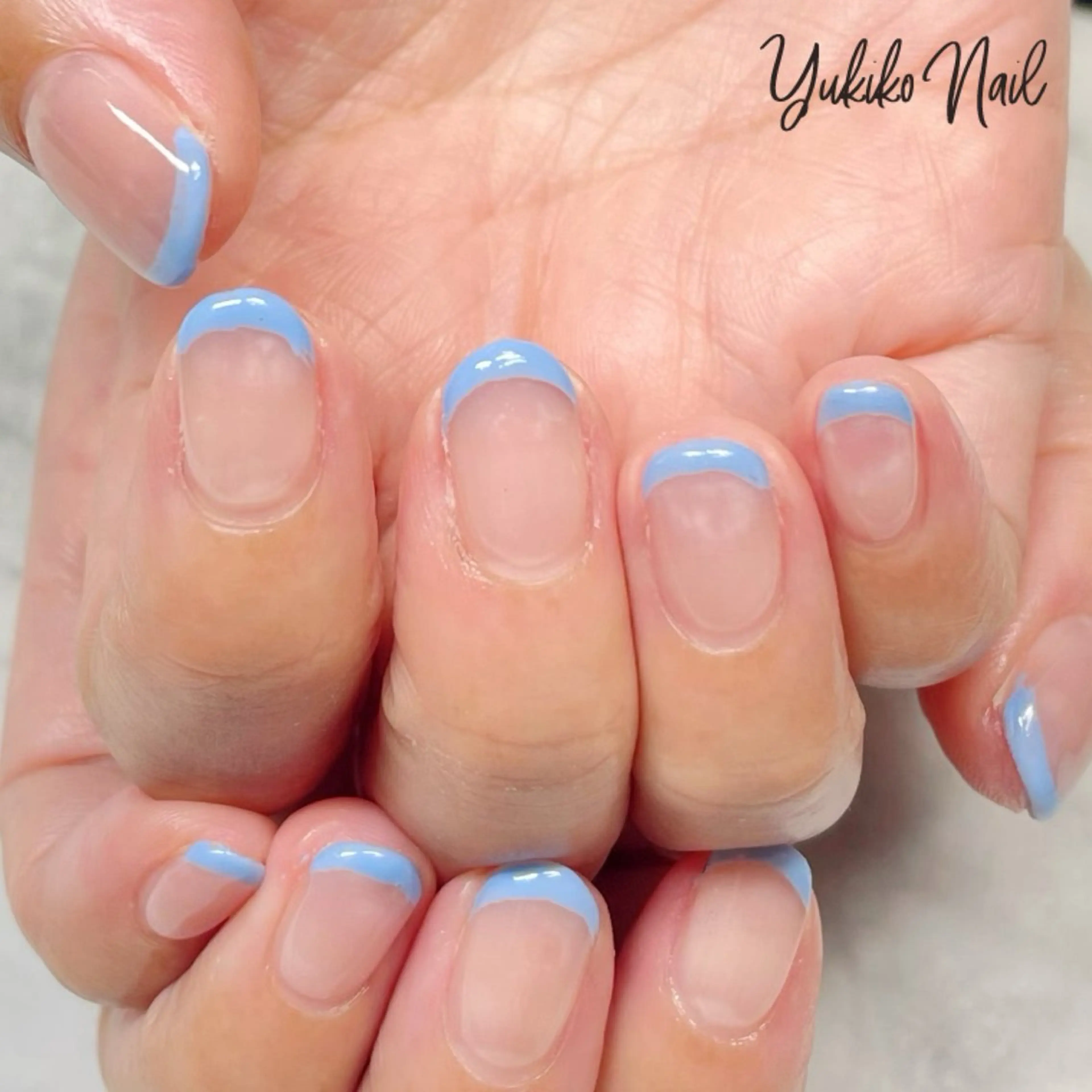ネイル ブルー クリアネイル フレンチネイル オフィスネイル シンプルネイル ハンドネイル ユキコ ネイルのネイルデザイン