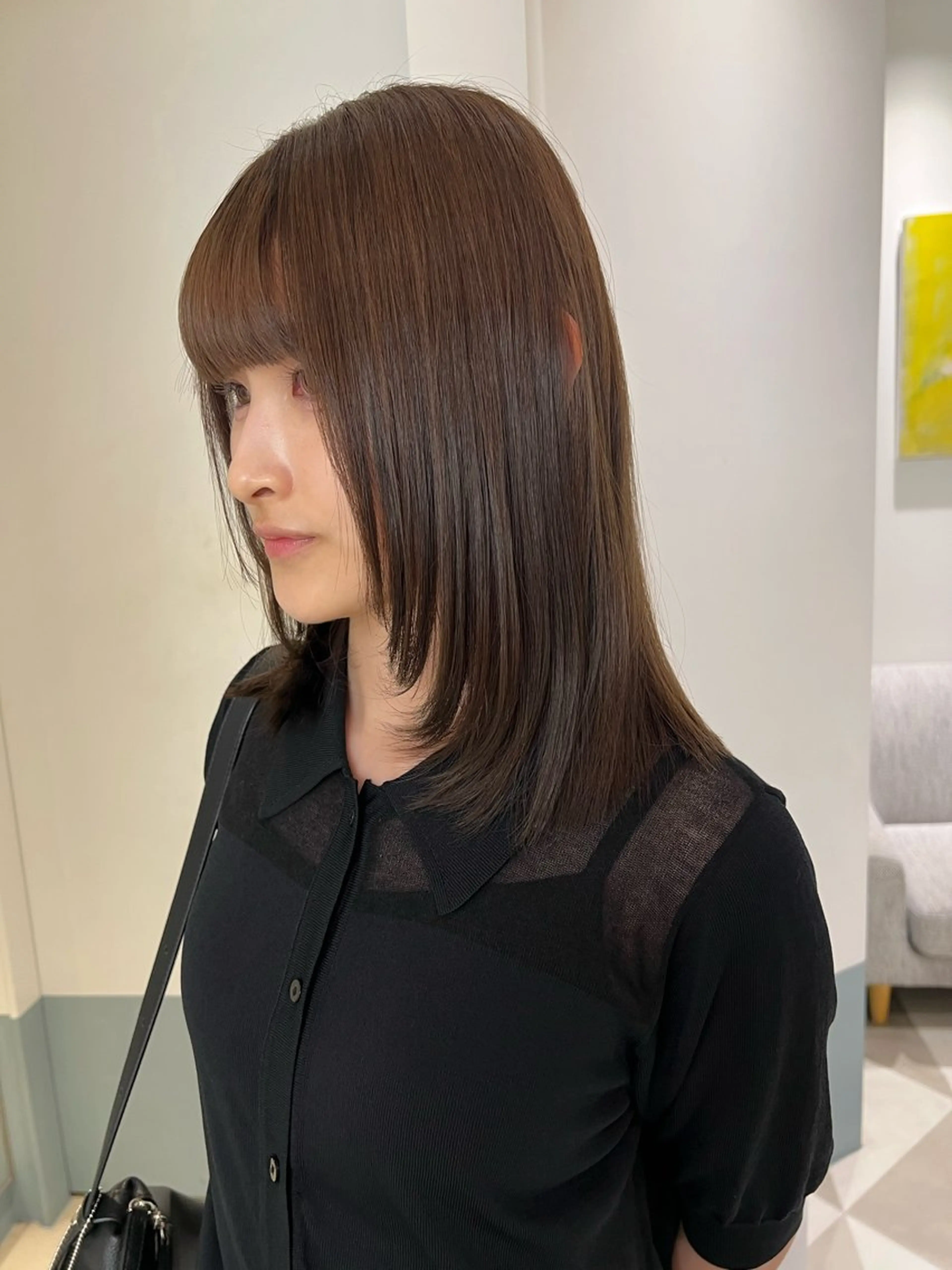 セミロング カラー ヘアカラー LONESS所属・成岡 愛美のヘアスタイル