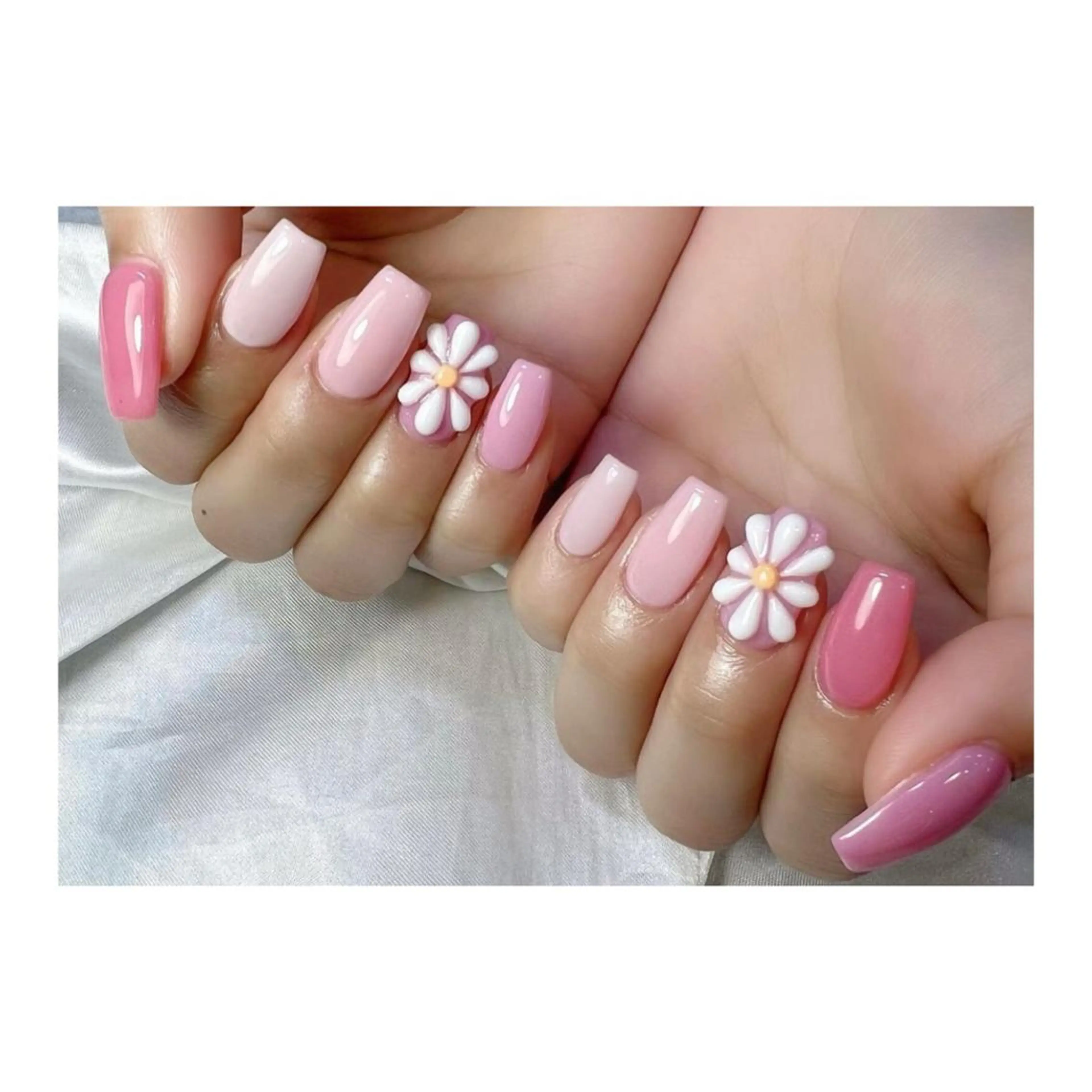 🤍スカルプ🤍ワンカラー・ラメグラ※ストーンつけ放題の写真