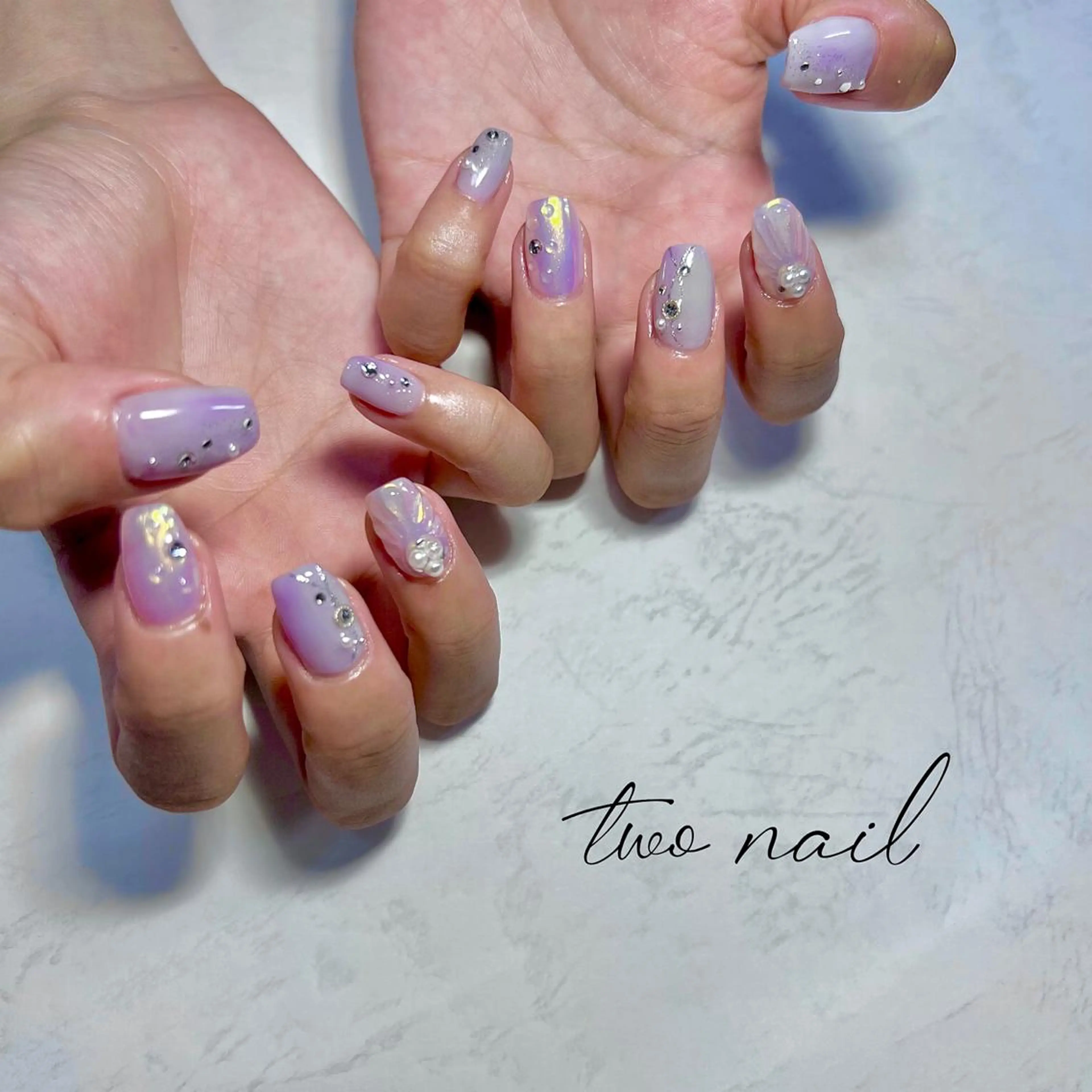 ネイル アートネイル オーロラネイル フットネイル ハート ニュアンスネイル two nailのネイルデザイン