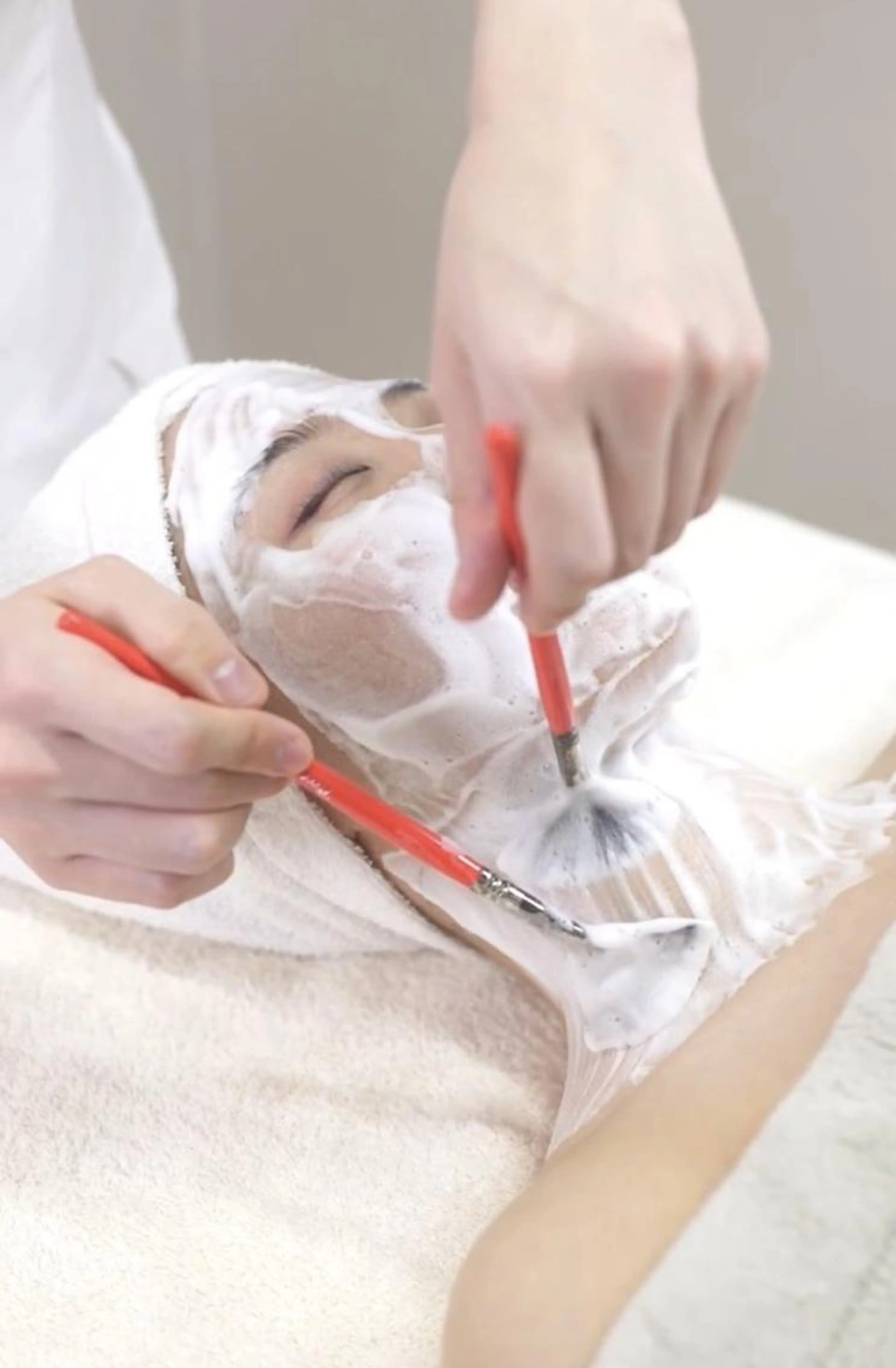 【フェイシャル】韓国式艶肌・ララピール(顔のみ)の写真