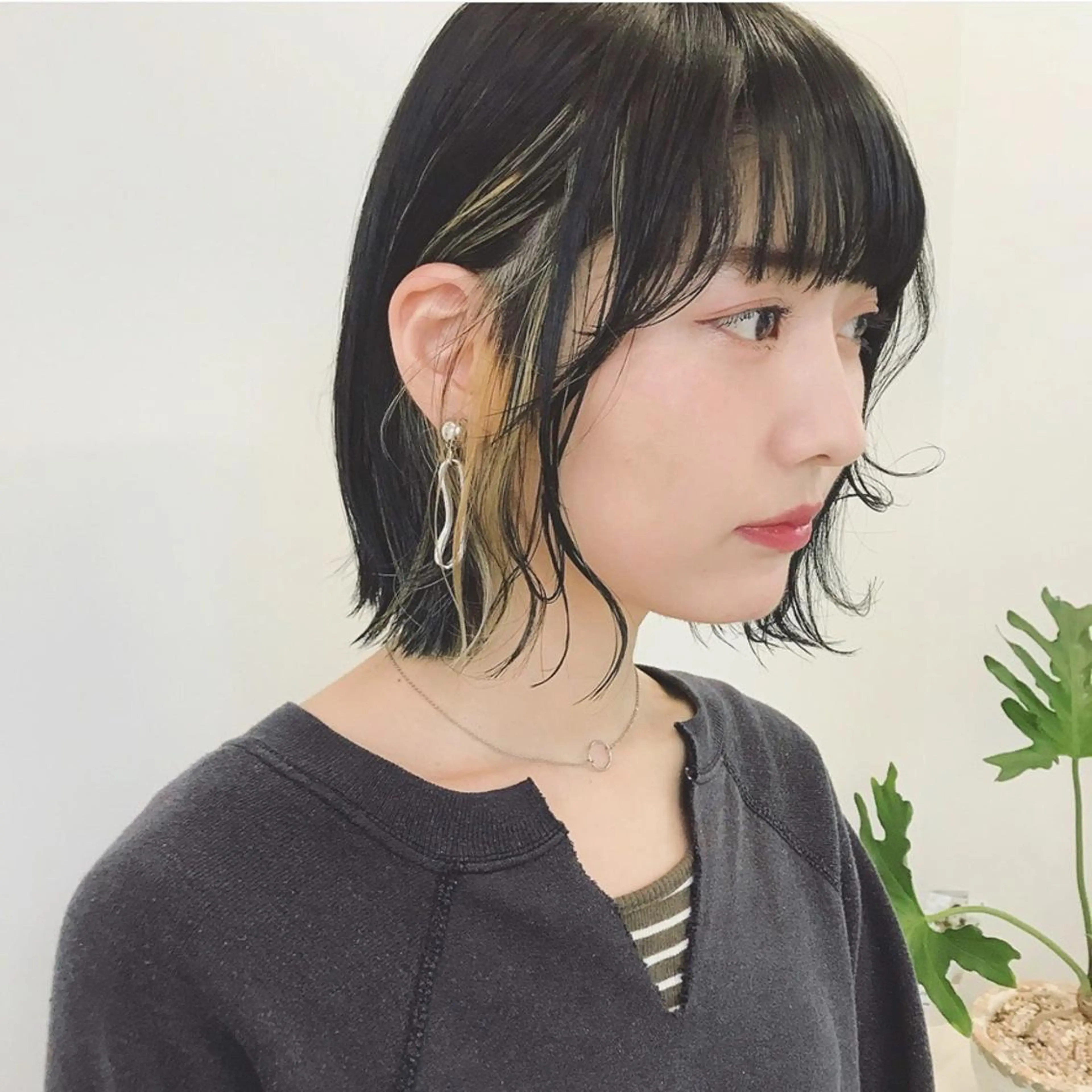 ミディアム パーマ カラー ショートボブ ミディアムパーマ アディクシーカラー ブリーチ ケアブリーチ カット ヘアカラー CEINE＋ officialのヘアスタイル