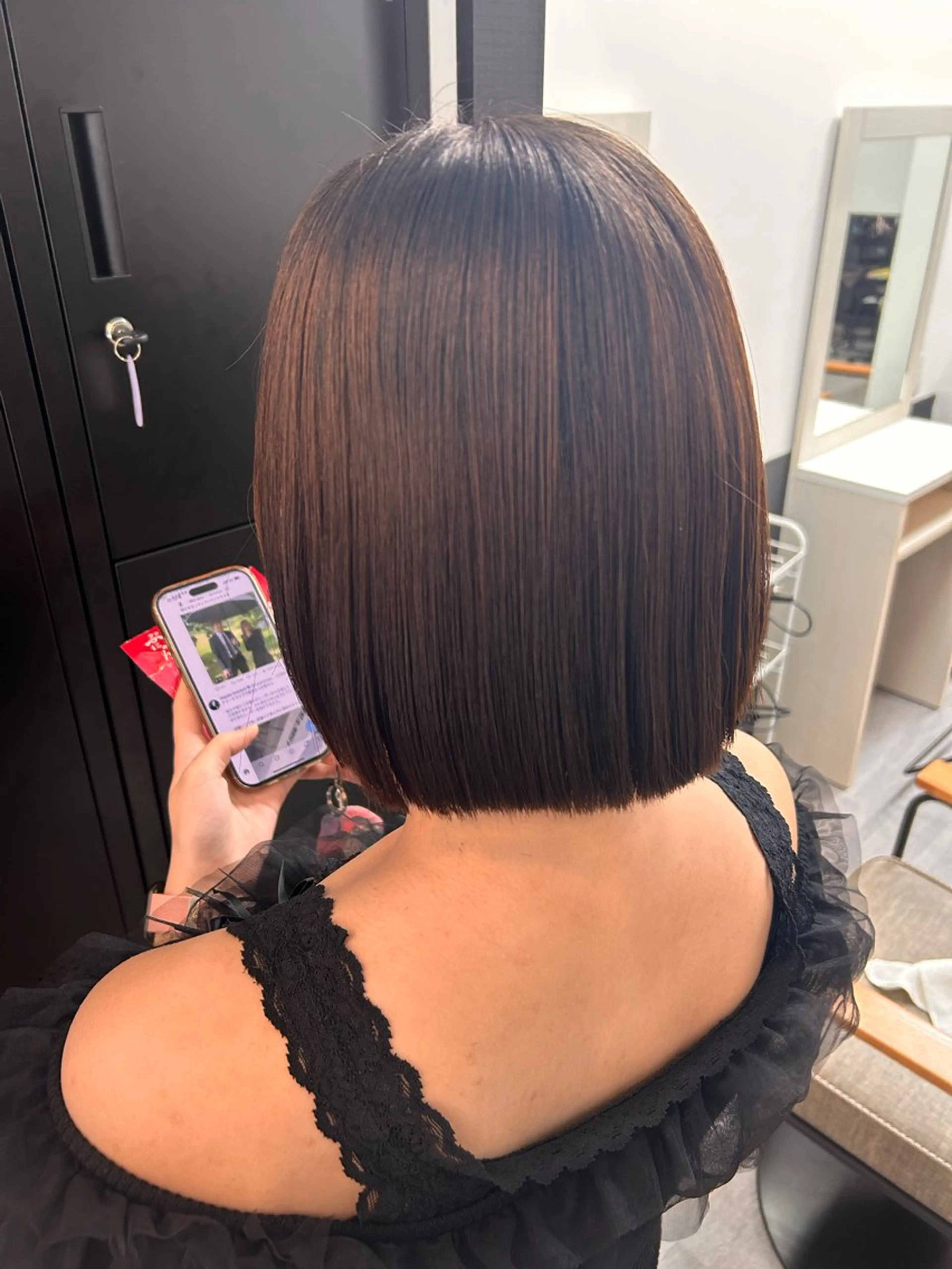 ショート カット 縮毛矯正 艶髪カラー┊︎ レイヤーボブ🍀きりのヘアスタイル