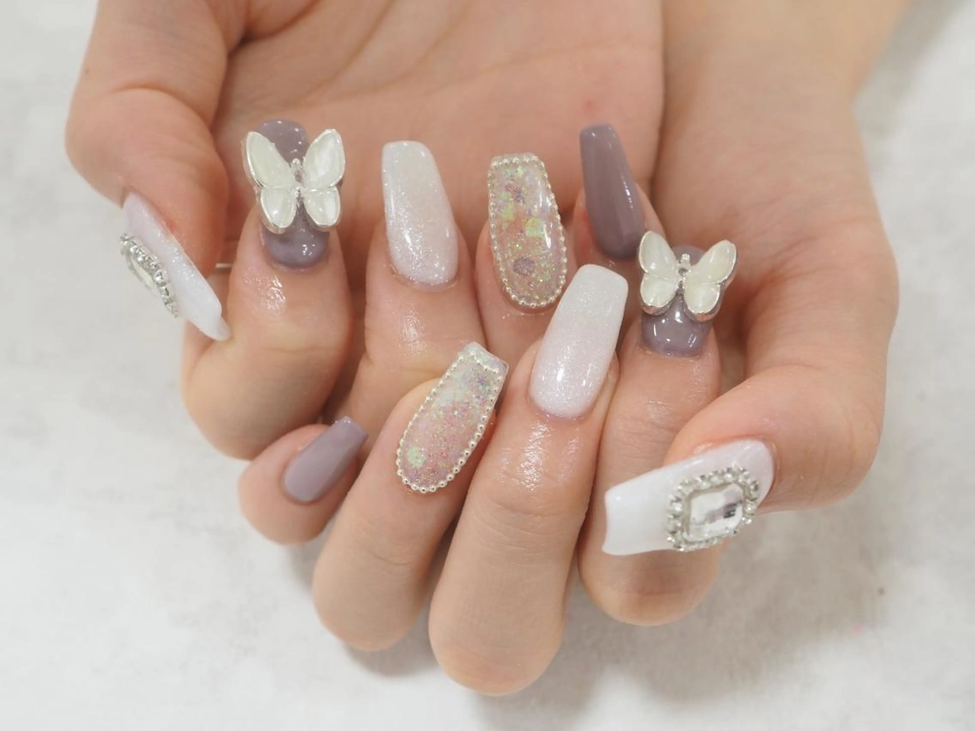 ネイル ハンドネイル Amore Nのネイルデザイン