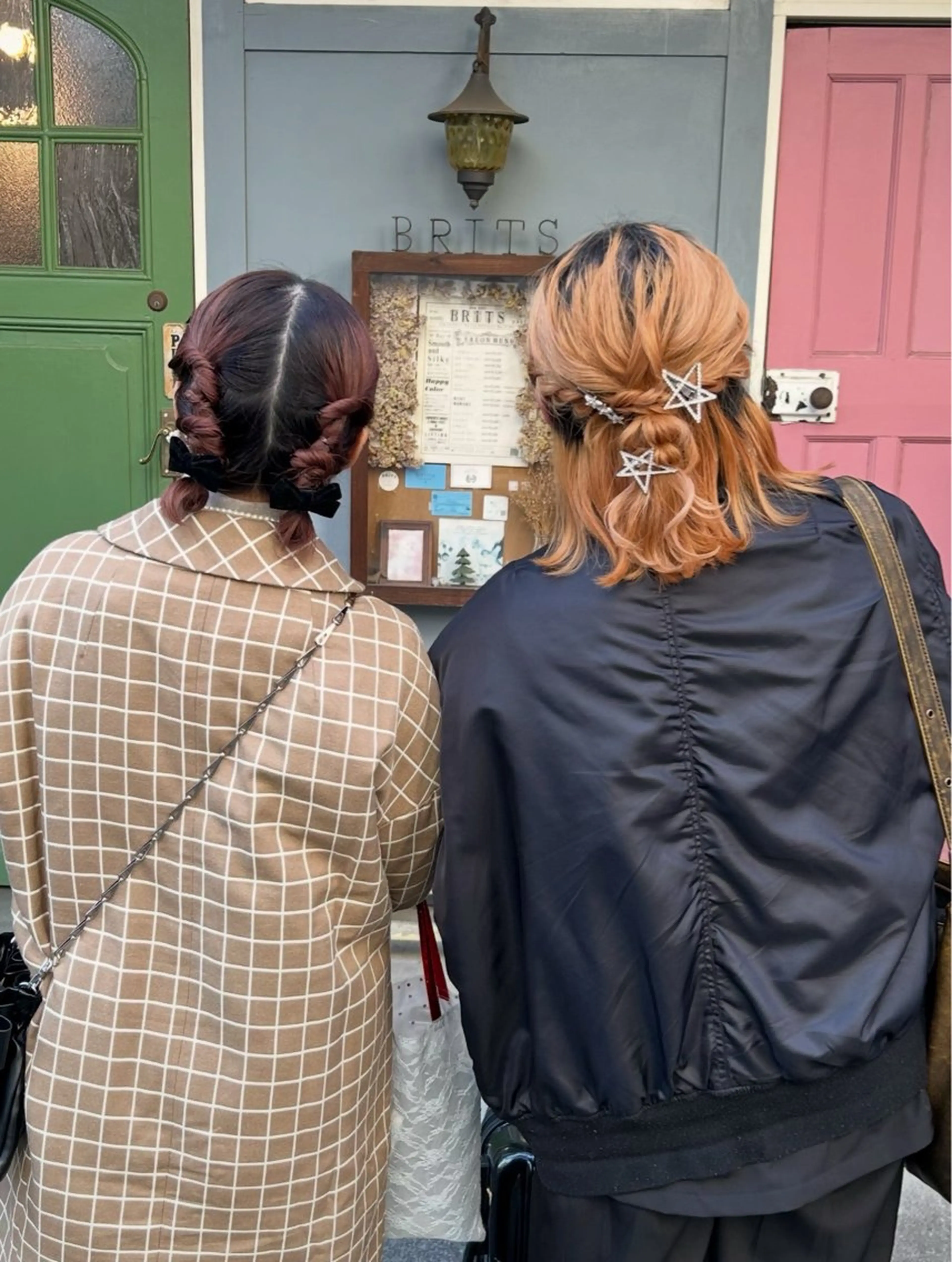 ヘアアレンジ ハーフアップ ヘアセット BRITS 渡辺 菜々子のヘアスタイル