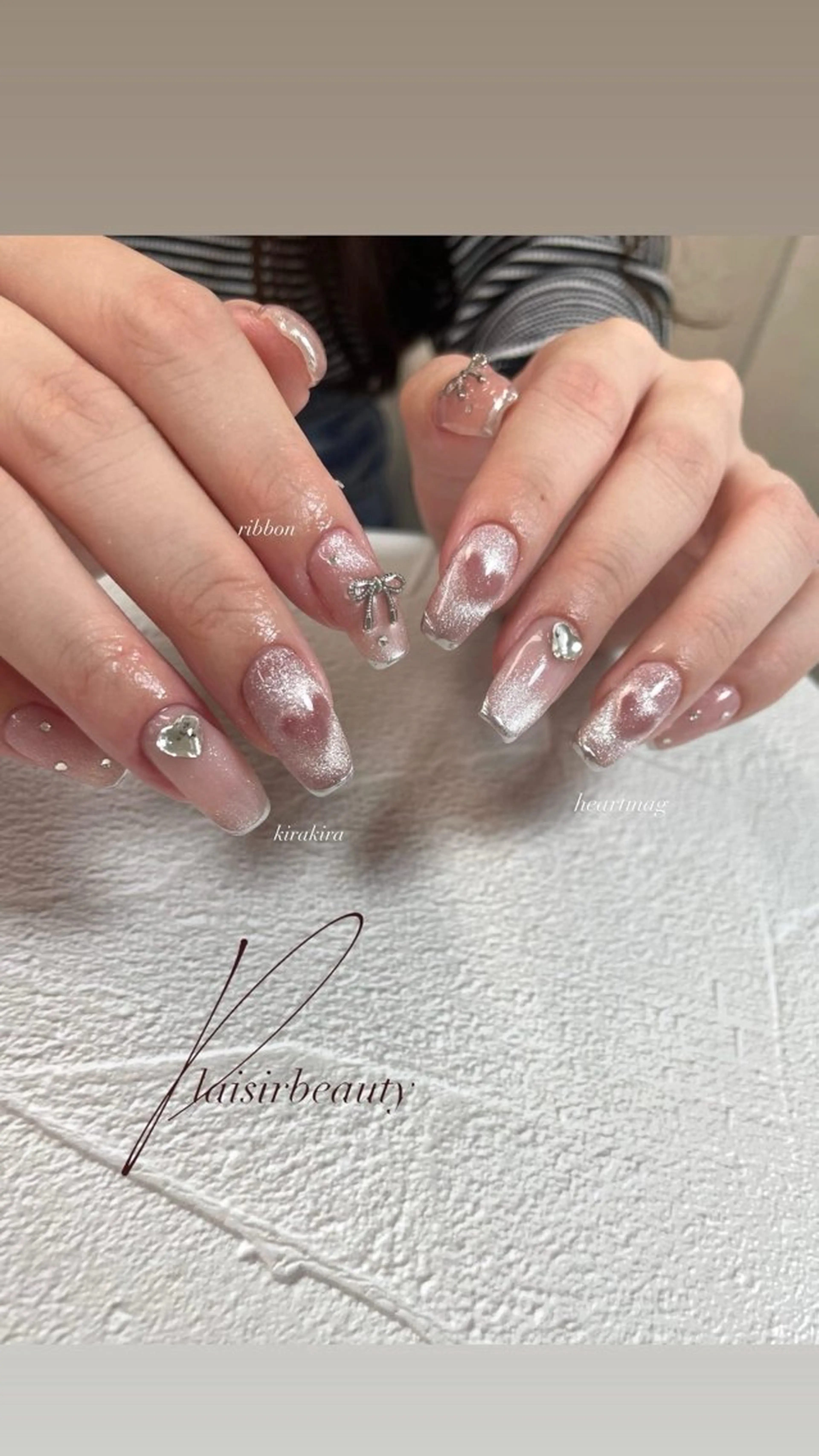 ネイル アートネイル チークネイル ジェルネイル ハート キラキラネイル ハンドネイル Plaisir beautyのネイルデザイン