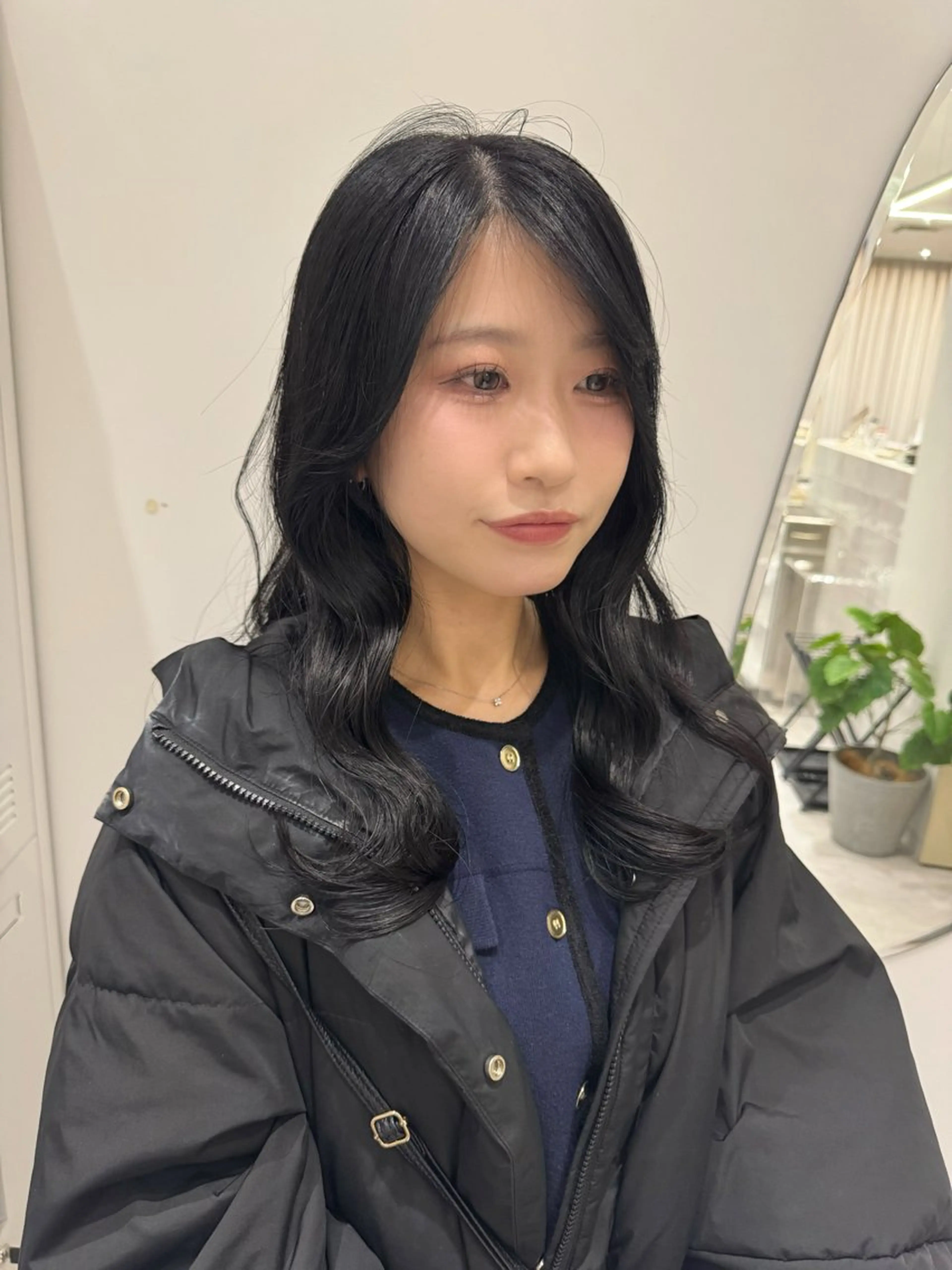 ロング カラー ダークグレー ダークグレージュ グレージュ ヘアカラー トリートメント 透明感カラー ボブ ミディアム 齊木勇人のヘアスタイル